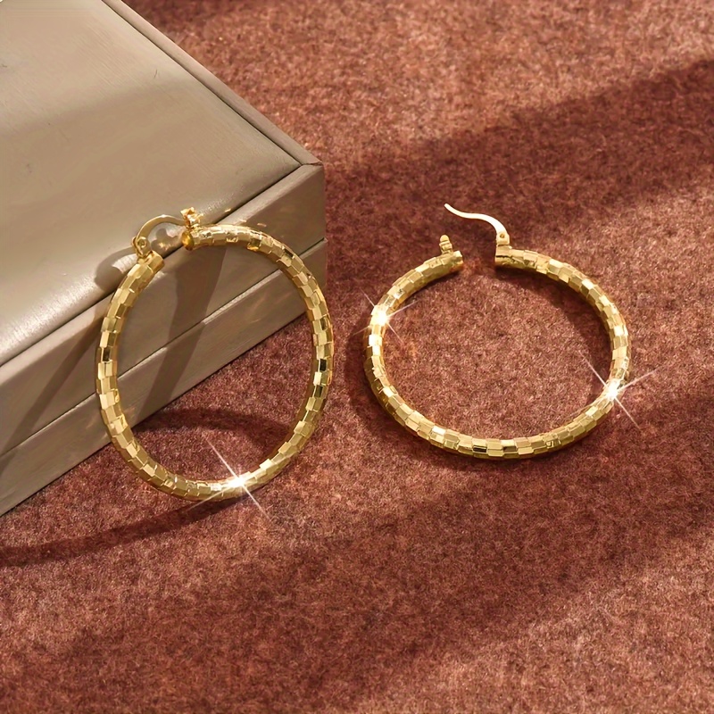 elegant 18k gold plated copper hoop earrings for women 1 pair fashionable   jewelry perfect valentines day gift for mom girlfriend   details 2