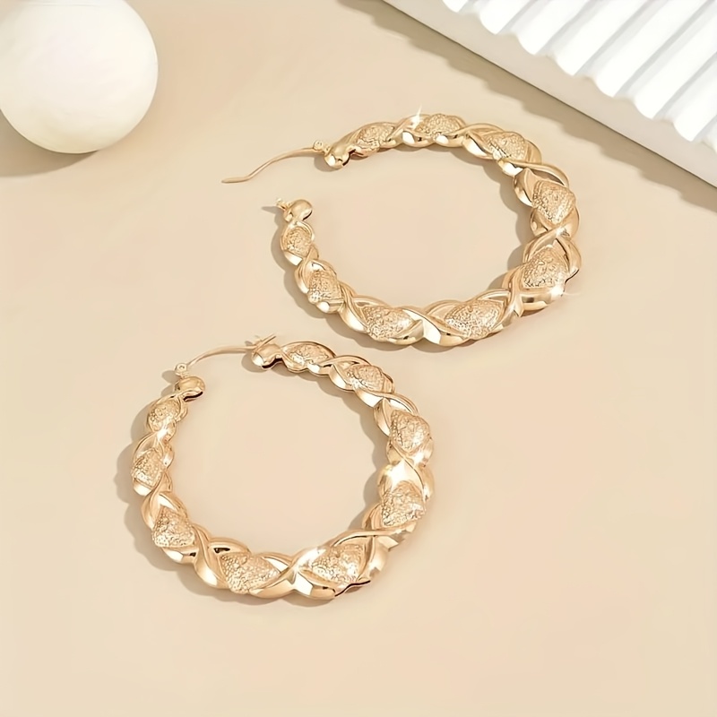 bohemian retro large circle earrings exquisite smooth relief pattern beauty womens pendant earrings perfect jewelry gift for mothers day valentines day Product details 3