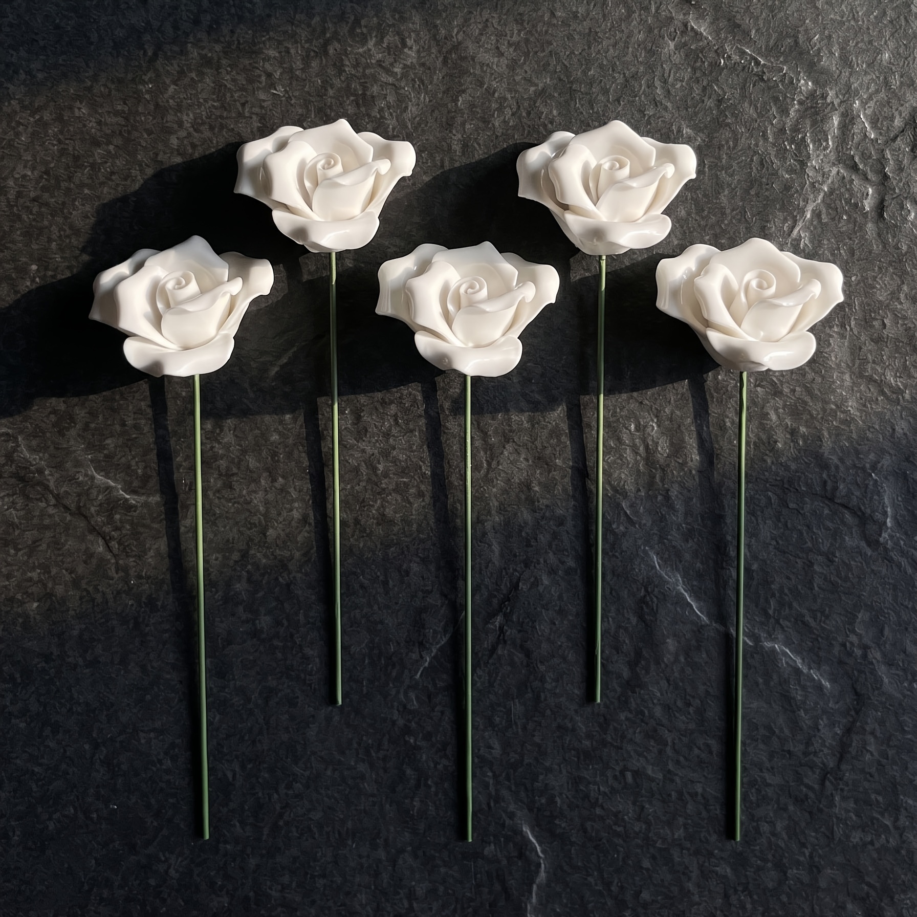 TEMU 5pcs Handcrafted Ceramic Roses Suitable For Weddings, Birthdays, Mother' Day - Artificial Flower Bouquets For Vase Centerpieces, Tabletop Decor,