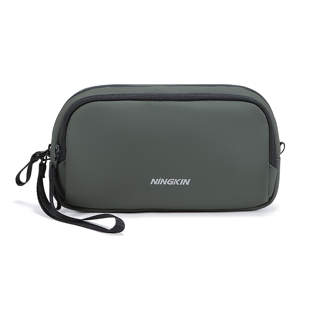 Men's and Women's Travel Handbag for Digital Storage
