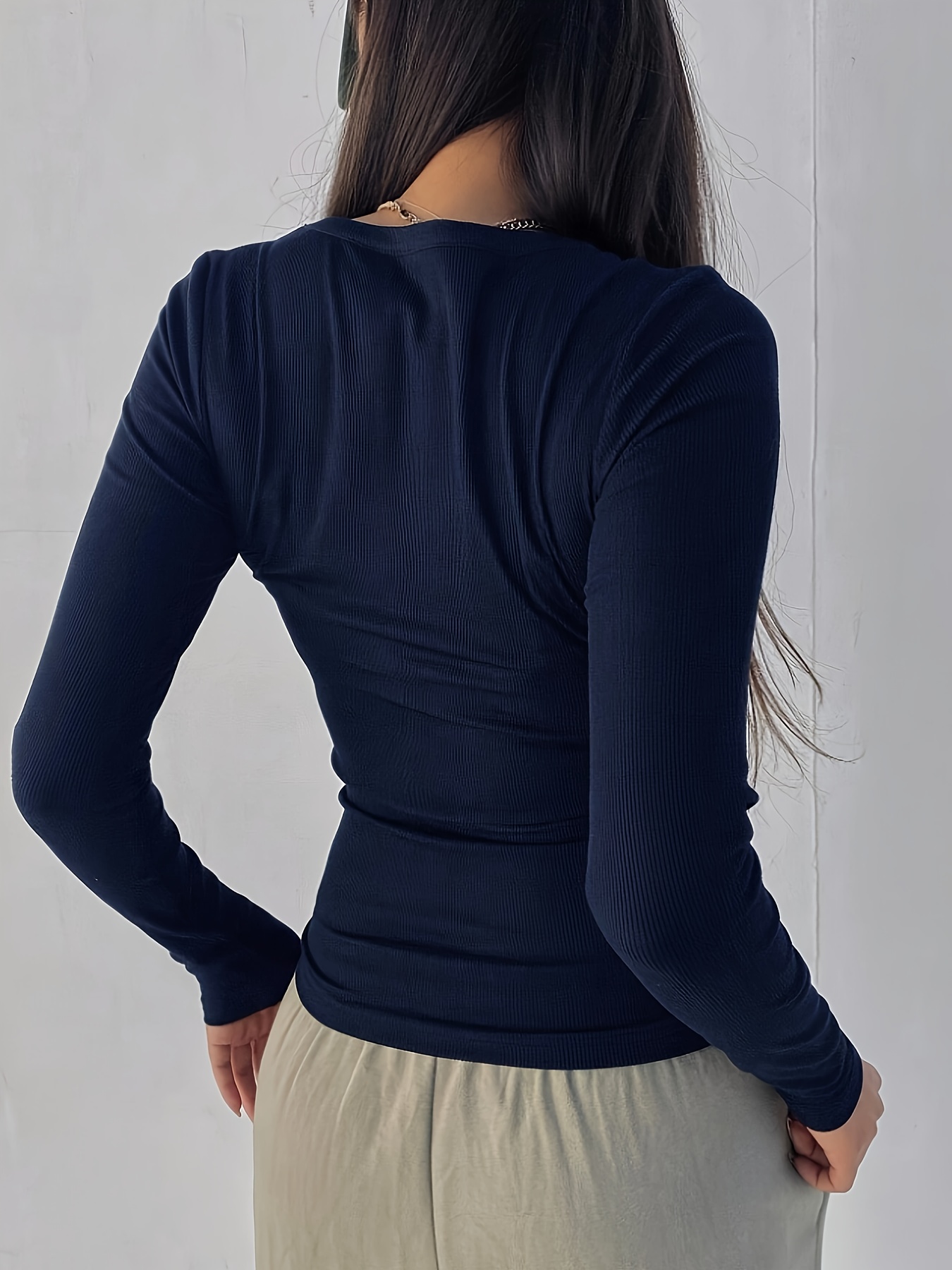 Solid Color Crew Neck T-Shirt, Casual Long Sleeve T-Shirt For Spring & Fall, Women's Clothing