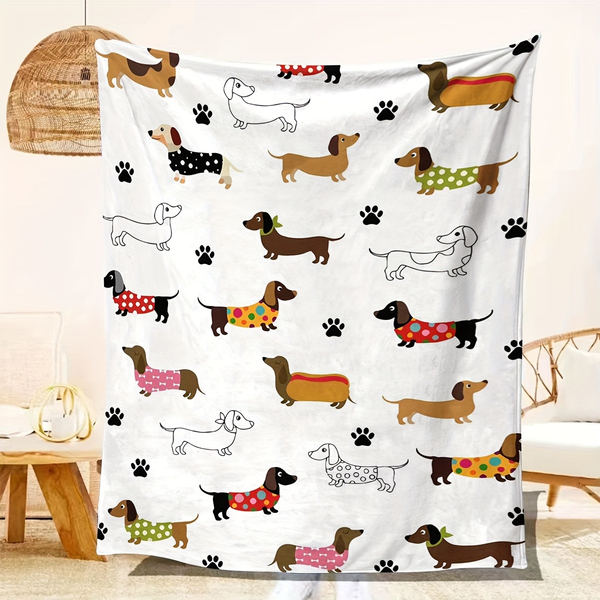 

Dachshund-themed Cozy Throw Blanket - Perfect Gift For Dog Lovers, Soft & Warm For All Seasons, Ideal For Couch, Bed, Office, And Travel