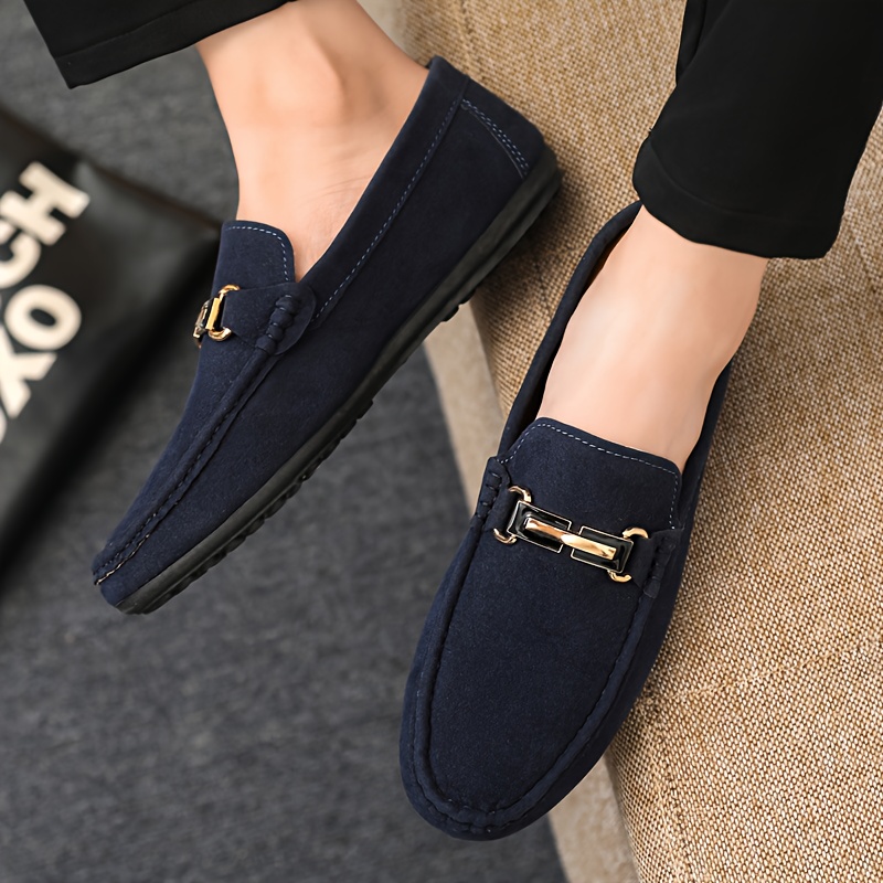 A Set of Stylish, Single-Color Luxury Casual Shoes for Men, Featuring a Round Toe And Flat Design, Comfortable Slip-On Style, Suitable for Different Events
