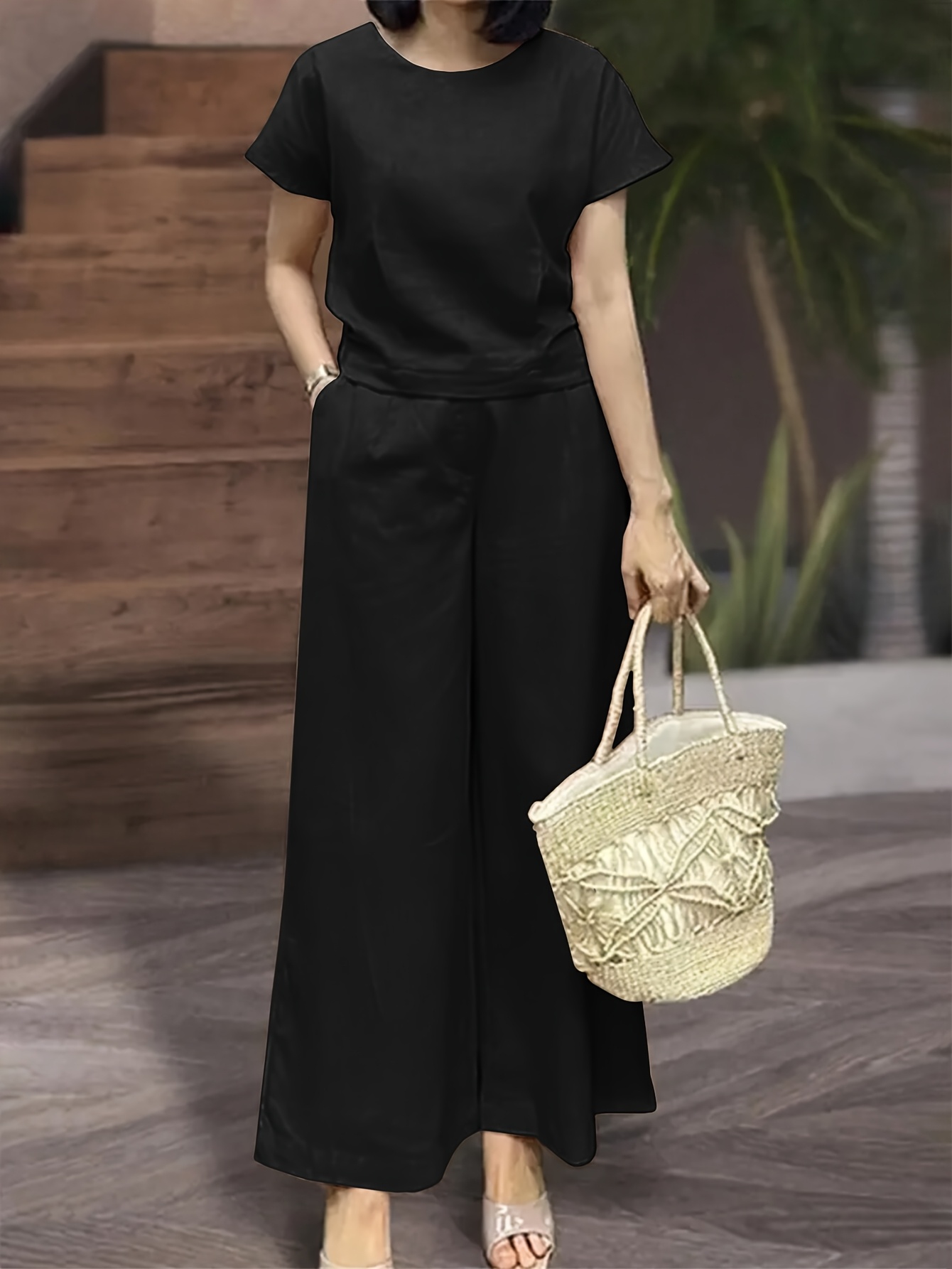 Women'S Elegant Solid Color Short Sleeve Top & Wide Leg Pants Set - Perfect Matching Outfit with Pockets, Crew Neck, Regular Fit for Spring/Summer, Casual Outfit|Elegant Casualwear| Texture