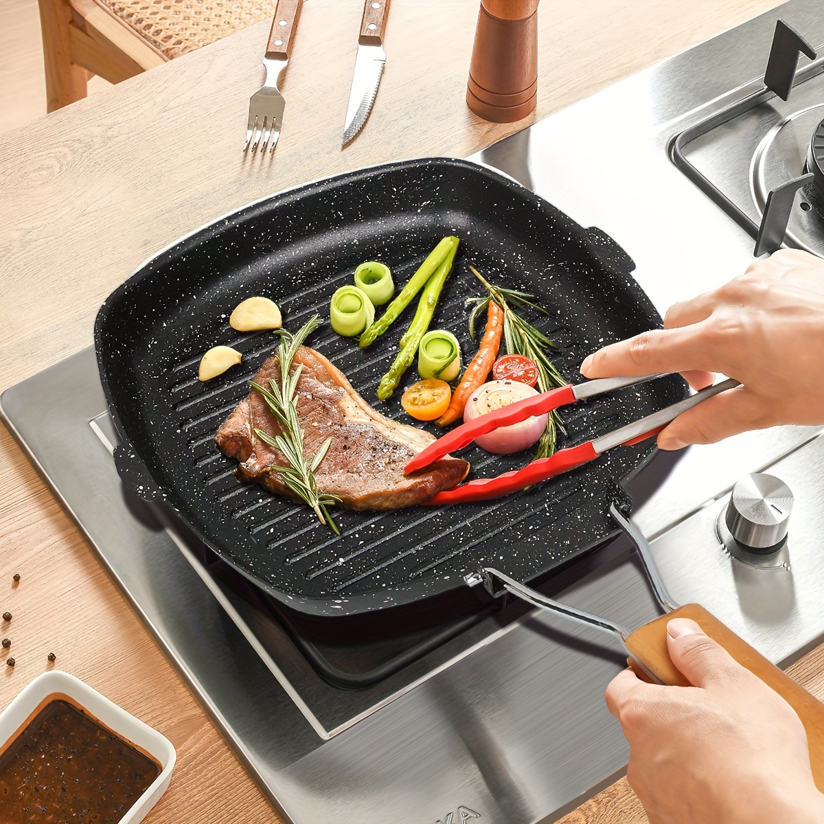 

1 Steak - Aluminum Wood Handle, Foldable, Versatile Breakfast And Steak, Gas Stove Friendly