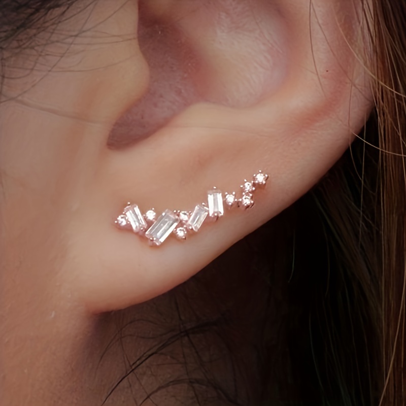 1 Pair Women's Fashion Stud Earrings Creative Oblong Synthetic Zirconia Stud Earrings Women's Casual Wear 3 Colors Optional