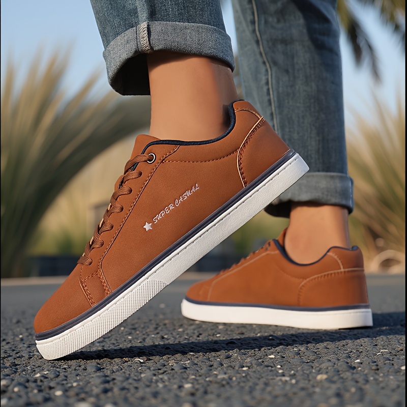 Men's Casual Sneakers Interpreting Simple Trendy Fashion, Versatile and Comfortable Walking Style