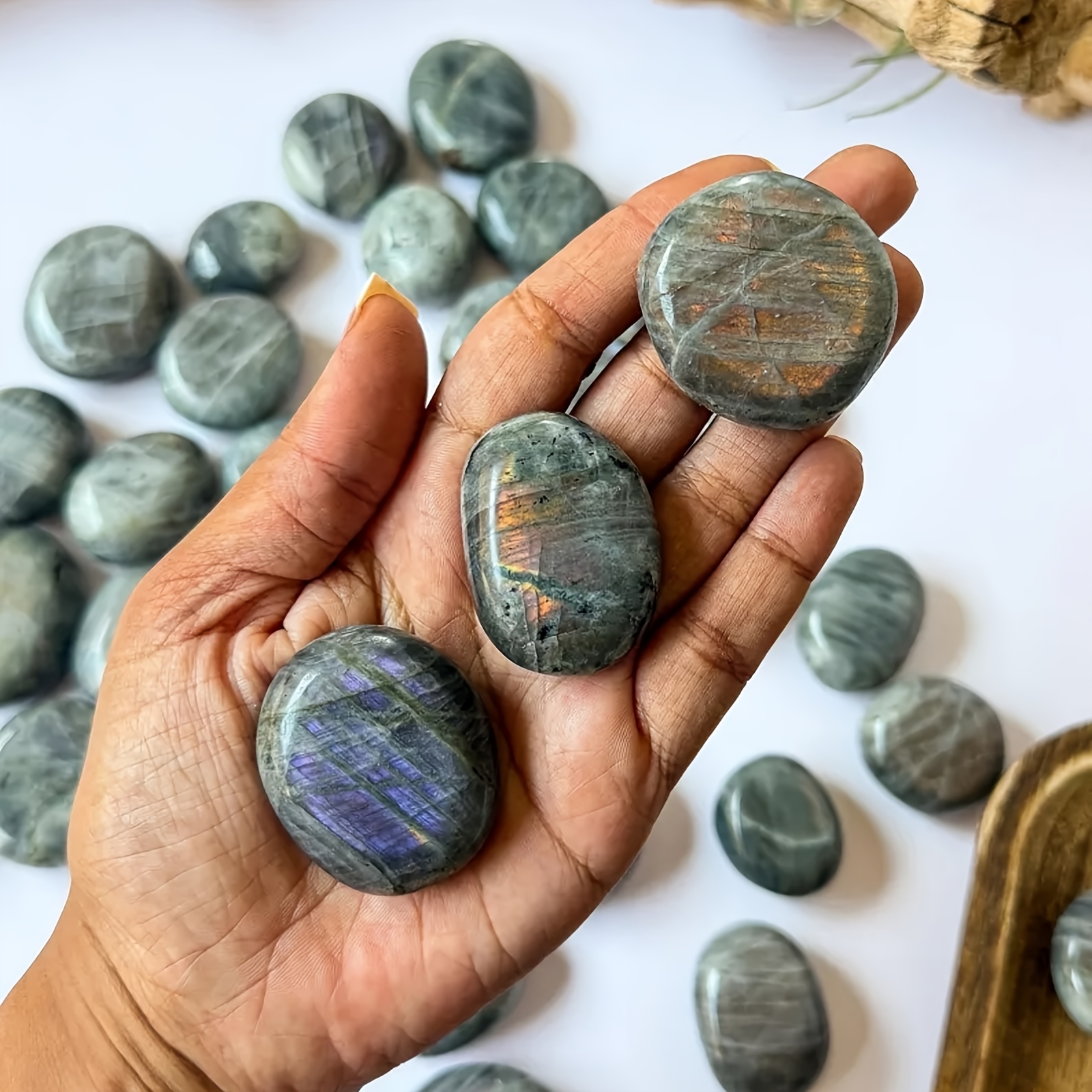 Shimmering Labradorite Natural Polished Palm Stone, 20-80G