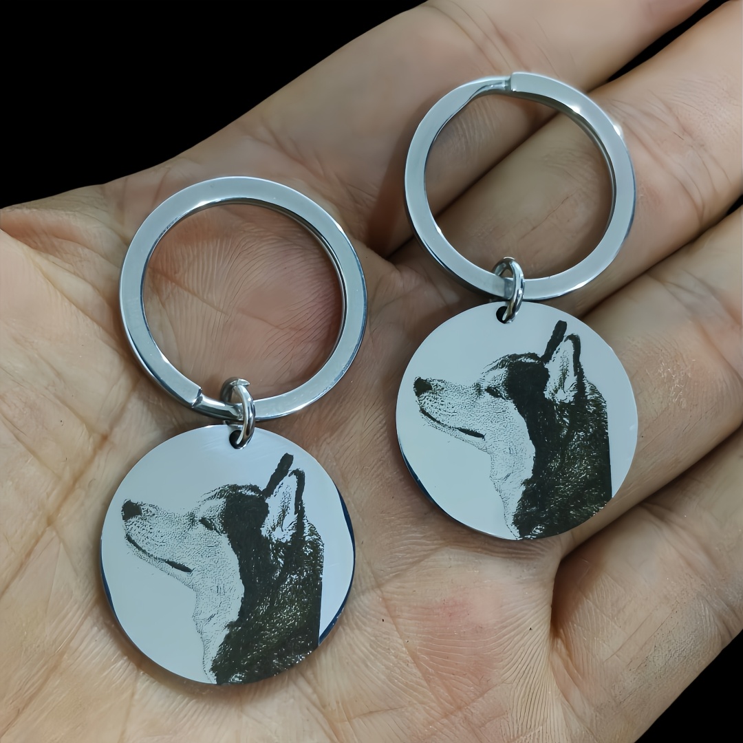 Engraved Round Pet Photo Keychain, Customizable