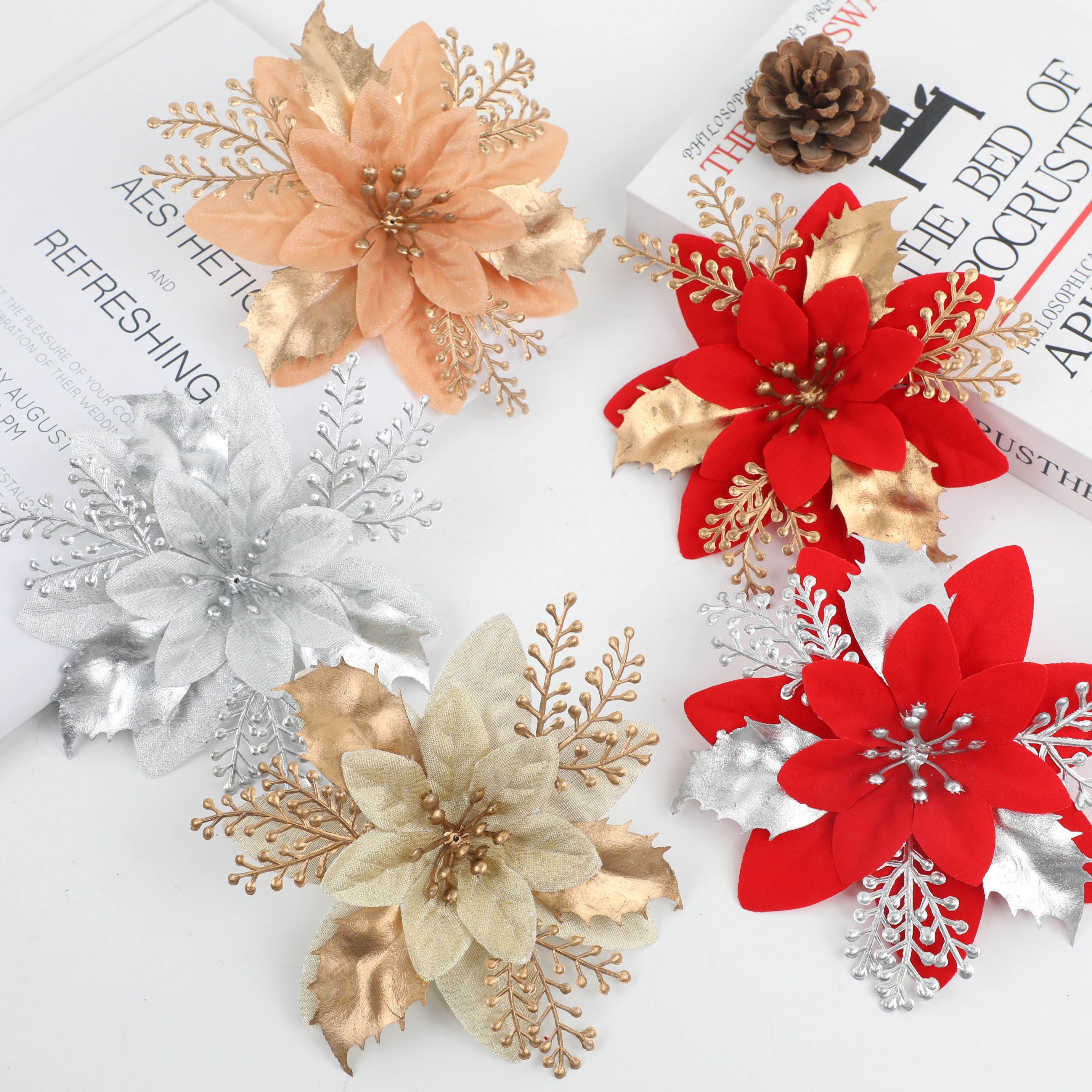 

12pcs - Red & Christmas Tree Ornaments For , Weddings & Parties