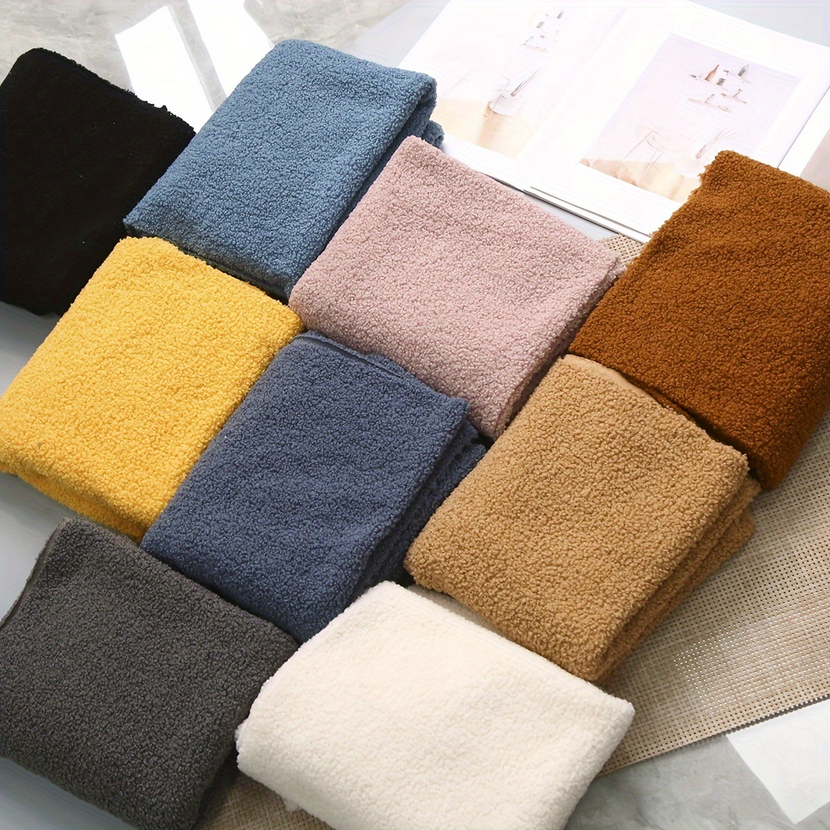 

1pc Luxurious Teddy Velvet Fabric, 62.99*19.69inch - Soft & Cozy Polyester Velvet For Diy Blankets, Pillows & Cushions, Handmade Craft Material In Multiple Colors, Fabric For Sewing