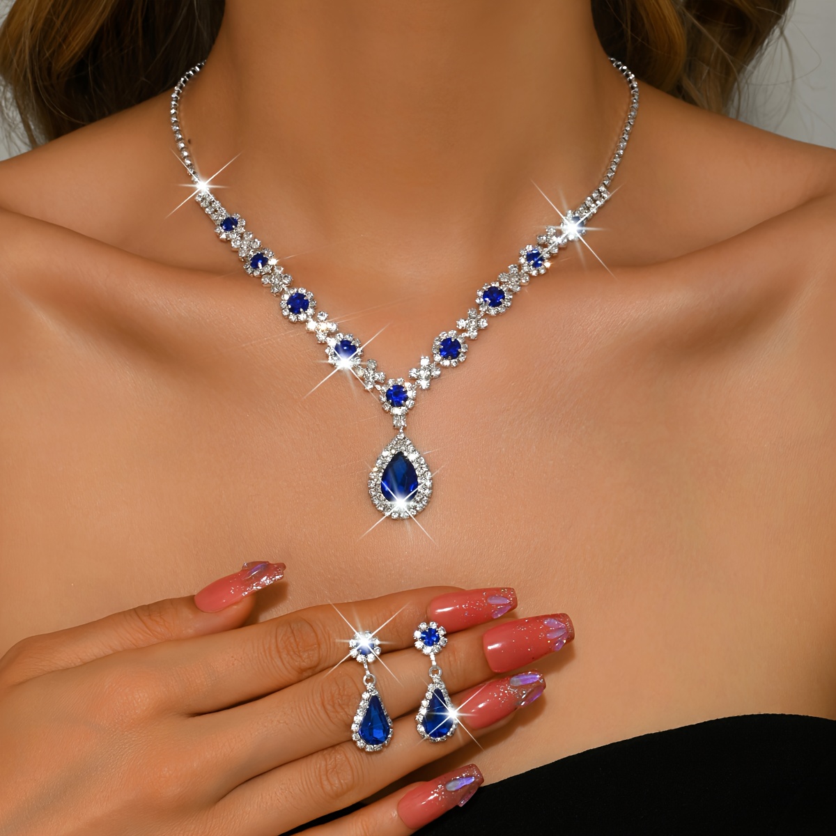 Modieuze 2-delige Ketting en Oorbellen Set, Luxe Strass Waterdruppel Hanger | High-End Sieraden | Party/Banket/Bruiloft Accessoires