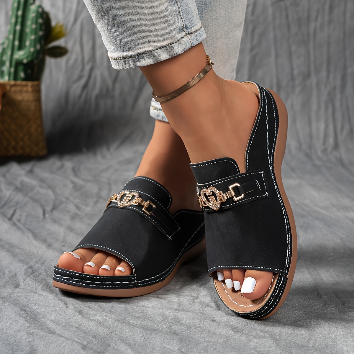 TEMU Women's Plus Size Casual Fashionable Comfortable Elegant Simple Thick Sole Versatile Heart Rhinestone Wedge Heel Outdoor Beach Sandals, Women