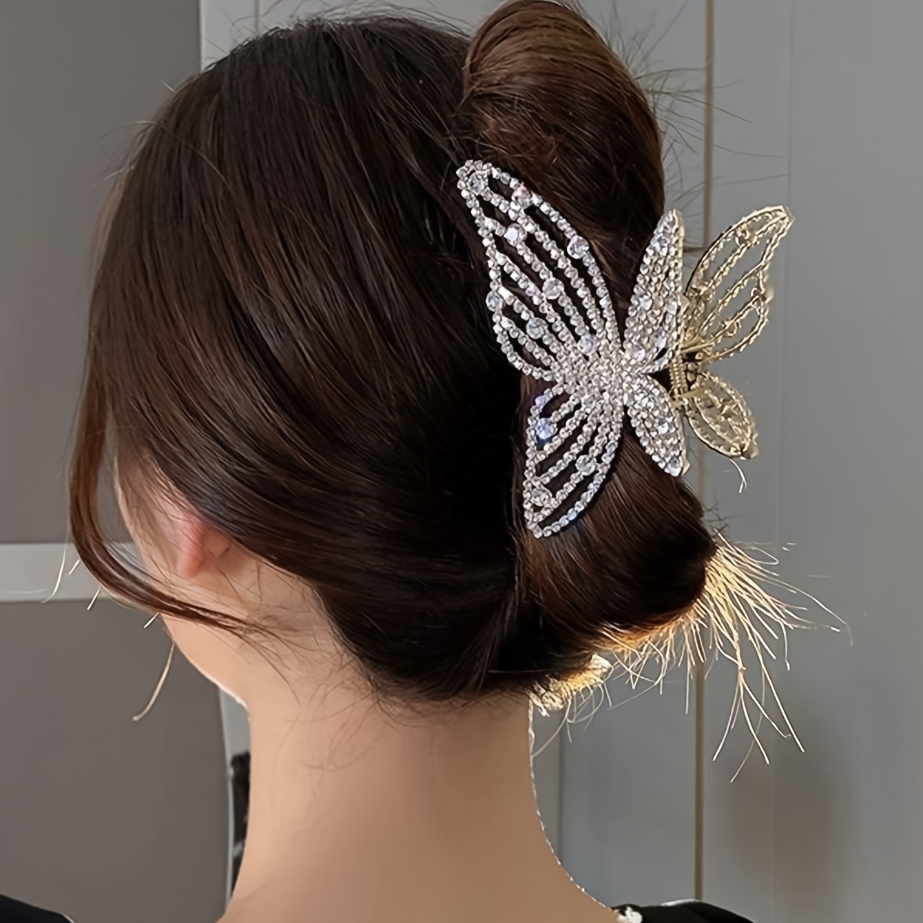TEMU 1 Pince à Cheveux Rétro Papillon avec Décoration - Grande Pince à Cheveux Requin Robuste pour Femmes, Accessoires Élégants pour Chignon et Queue