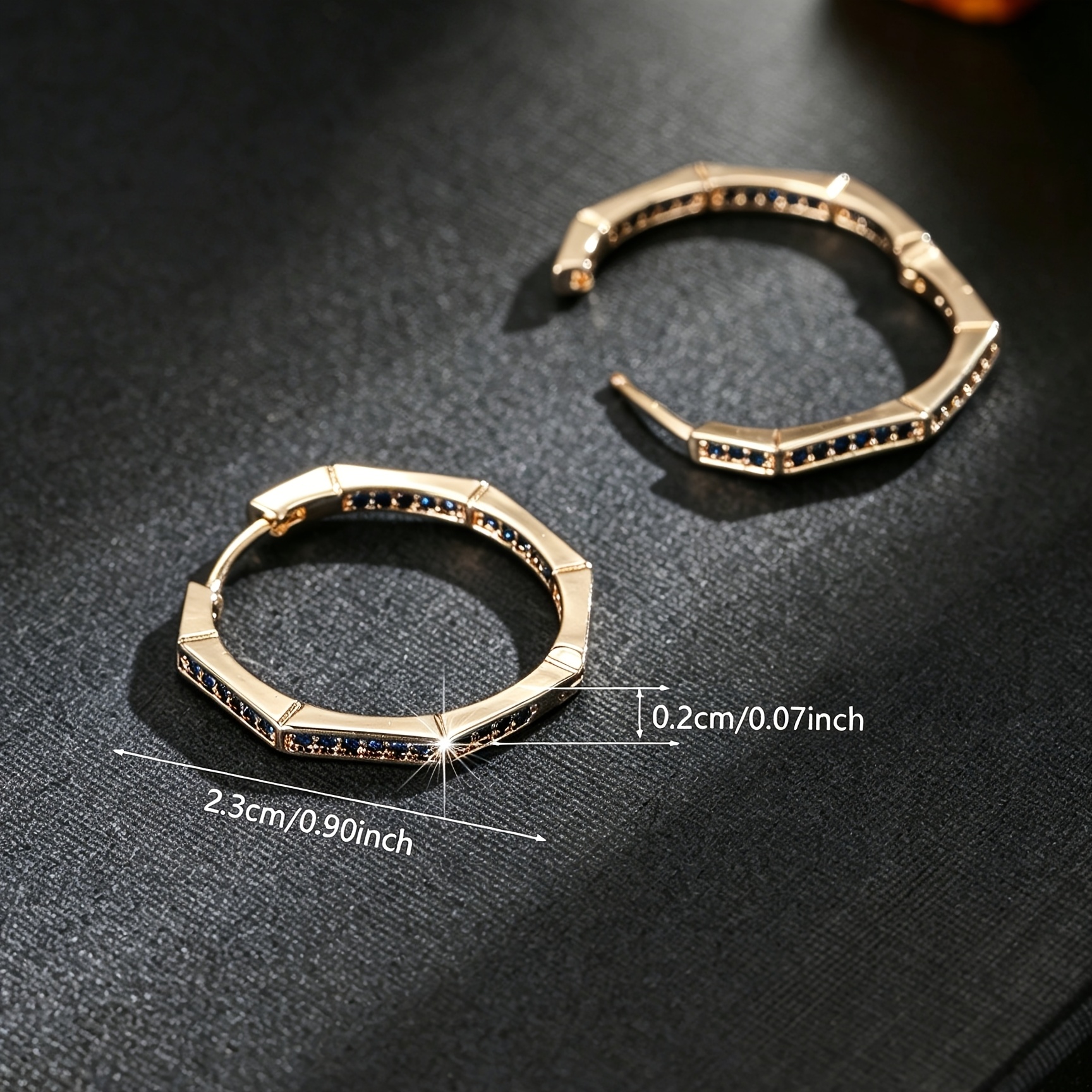Women's Geometric Square Hoop Earrings, Light Luxury Design