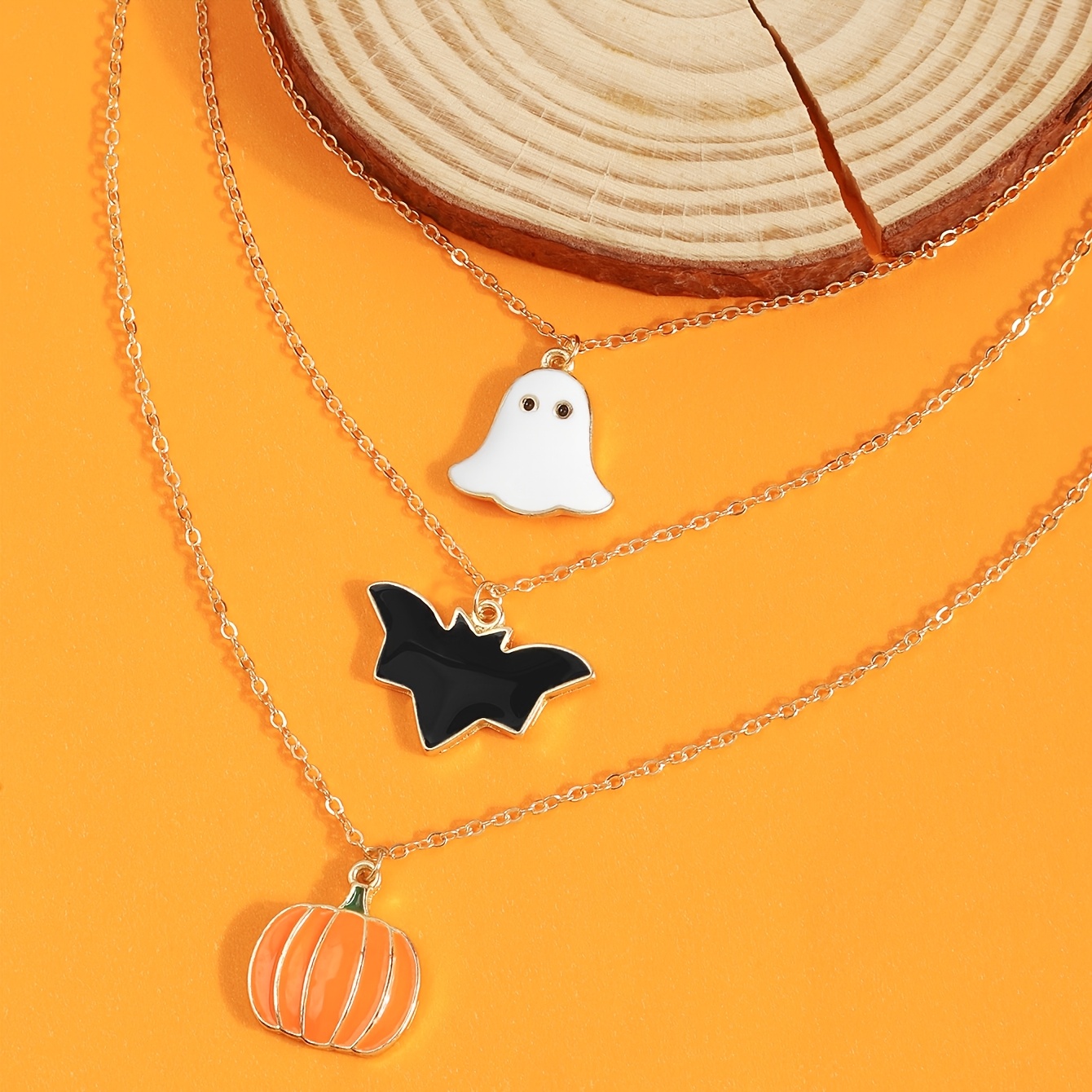 TEMU 3-layer Halloween Necklace For Women, Cute Bat Pumpkin Enamel Pendant Stackable Layered Chain Necklace, Halloween Party Costume Jewelry Gift