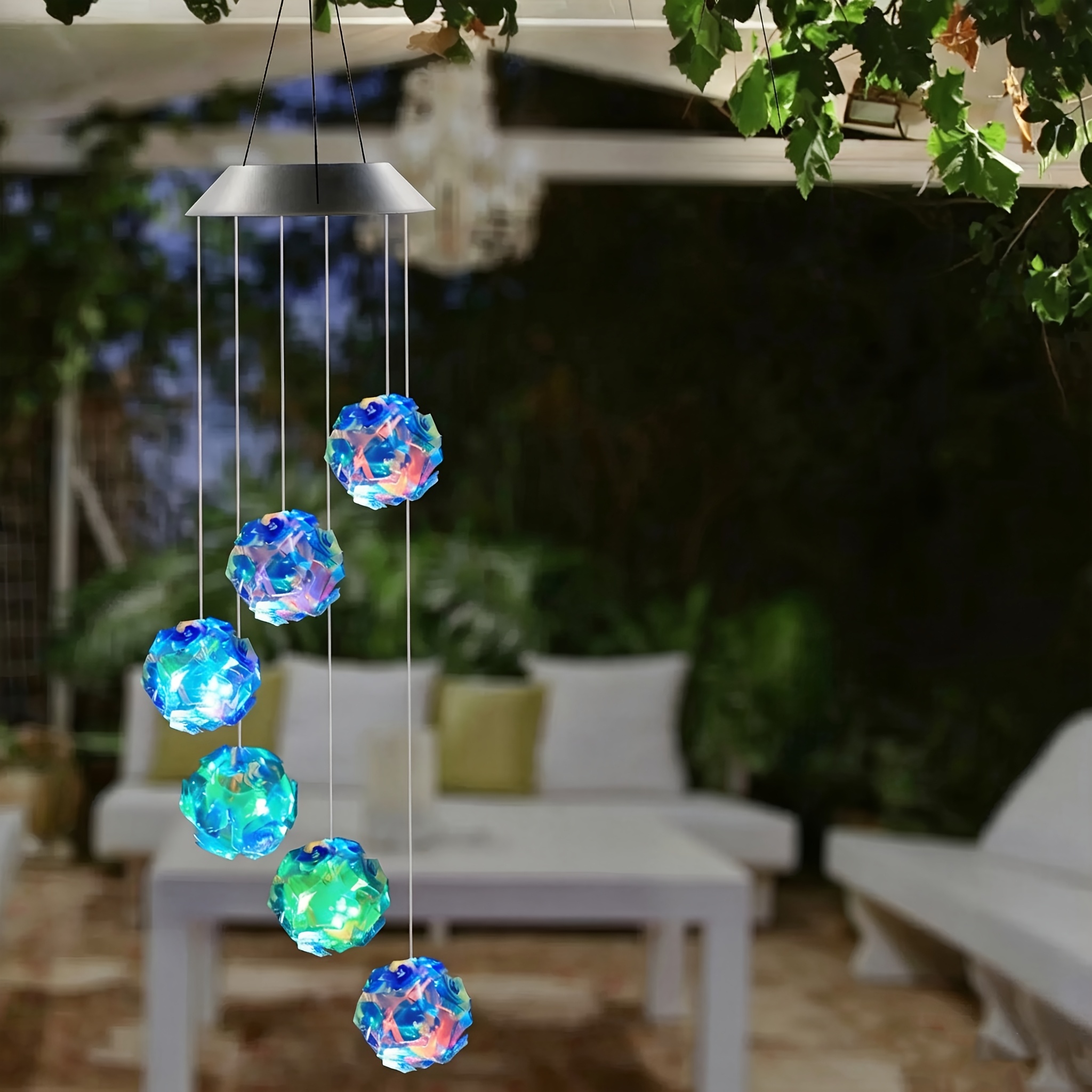 TEMU Carillon à avec , Lanterne Suspendue d'Extérieur, Luminaire Pendulaire LED à Couleurs Changeantes. Convient pour les Cours, Jardins, Patios et .