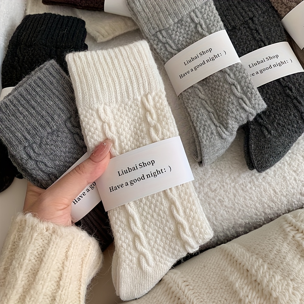 Image of 4/8 Warm Plain Cable- Mid-calf Socks, Protecting Your Ankles And Calves . The Stacked Design Adds A Touch Of Style And Fun To The Socks