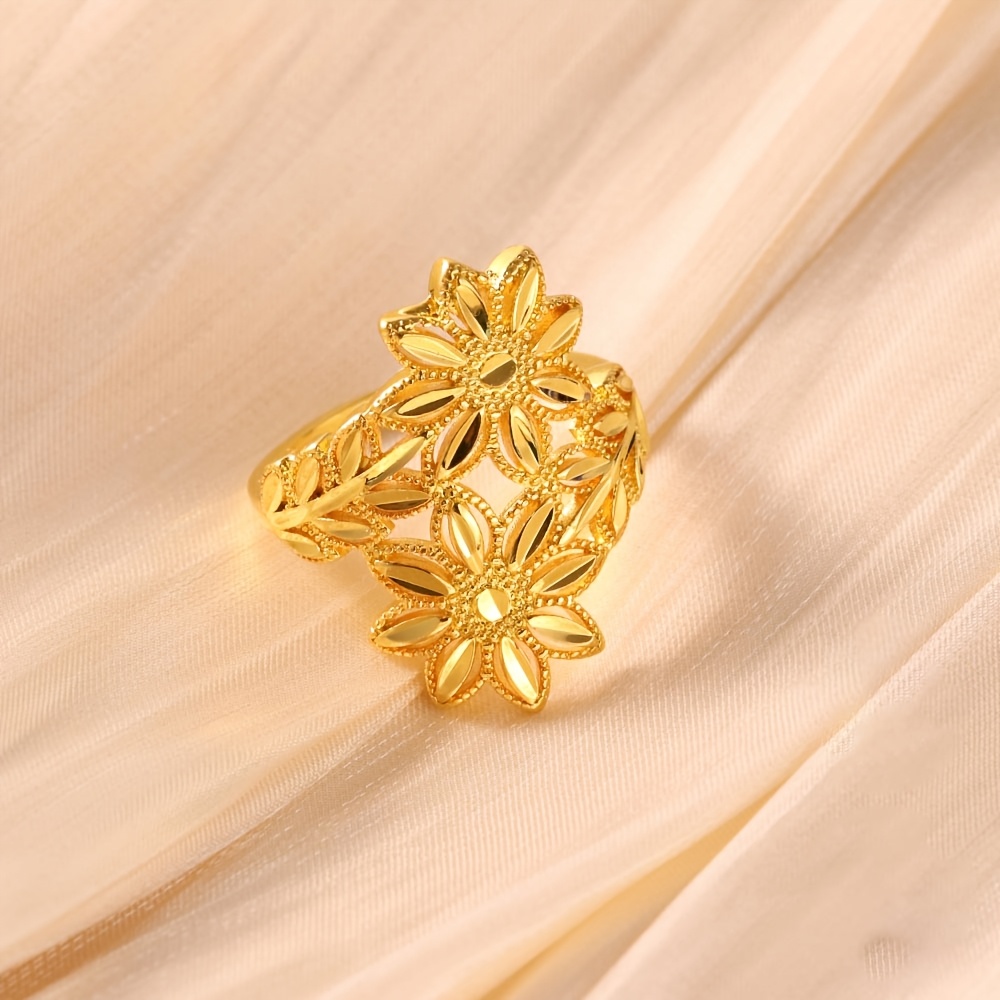 Image of [5a Quality]retro Luxury Openwork Carved Ring, Lightweight Fashion Ring, Fade-resistant Engagement Ring, Eid Birthday Gift, Party Wedding Valentine's Day Gift For Girlfriend Wife, Suitable For Daily