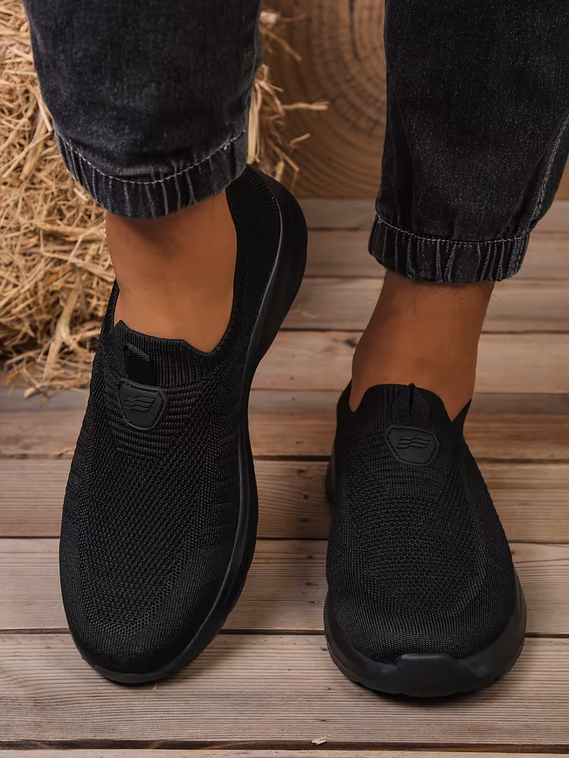 mens knit slip on casual sneakers lightweight ideal for daily commutes weekend trips versatile easy on shoes Product details 8