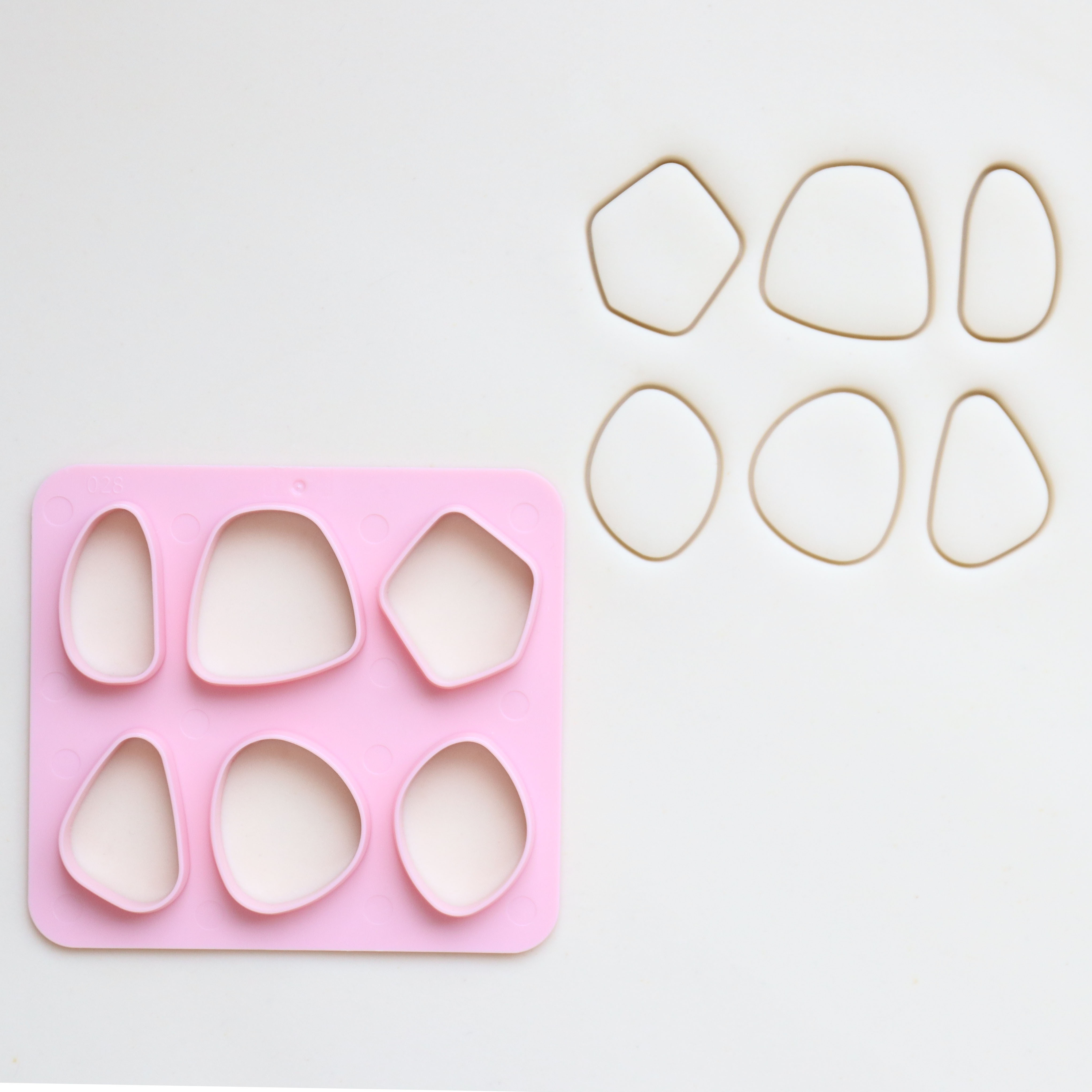 Sculpey Shape Makers -Leaf Set IV