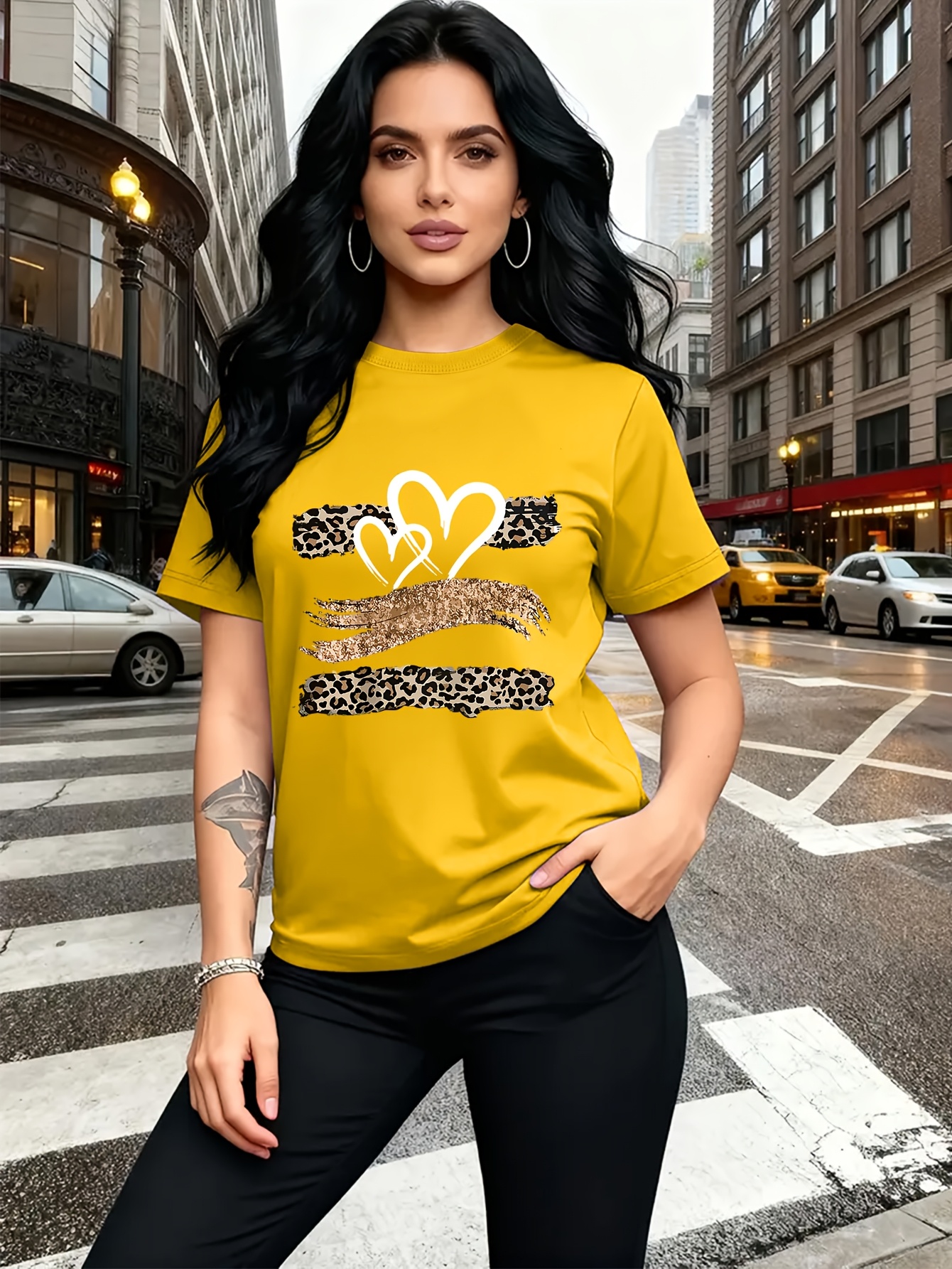 Leopard Print Heart Glitter-themed Pattern Print, Fashionable Breathable T-shirt, for Family Travel,, Casual S, Daily Commutes, Matching Outfits for Sisters, Versatile T-shirt 30057