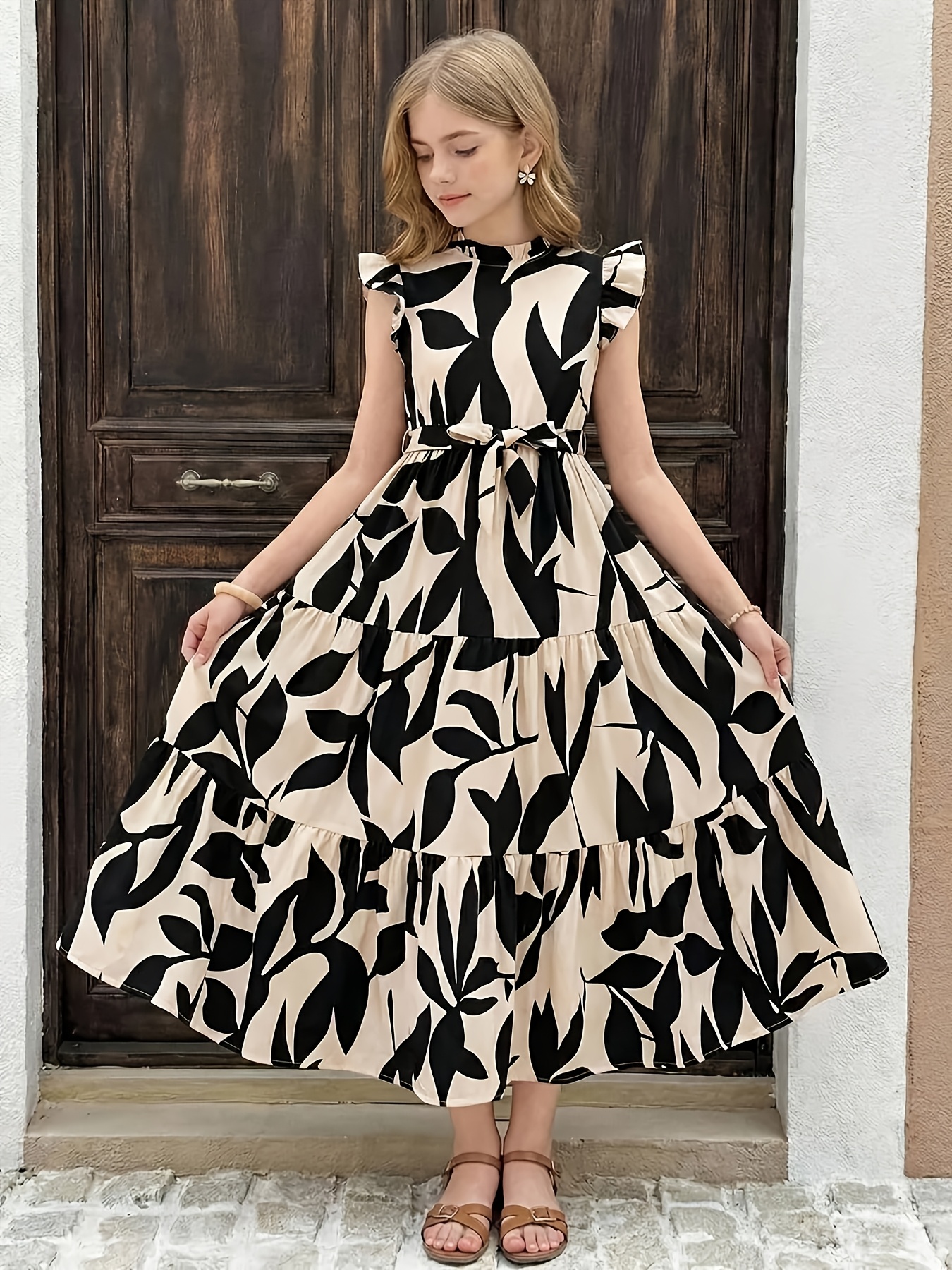 black and white dresses for teens Amazon.com: Dresses for Teens Girls Sleeveless A-Line Smocked Midi Dress  Kids Girls Party Formal Dress Cute (Black, 3-4 Years): Clothing, Shoes &  Jewelry