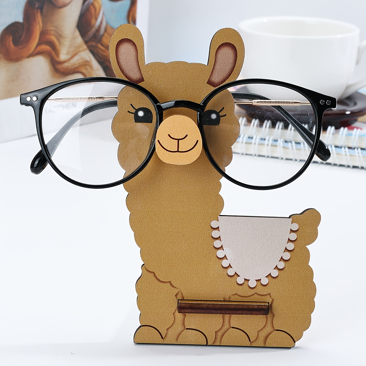 

Chic Alpaca Wooden Eyeglass Holder - Cute Animal-shaped Glasses Stand For Desk Decor, Glass Display, Fashion