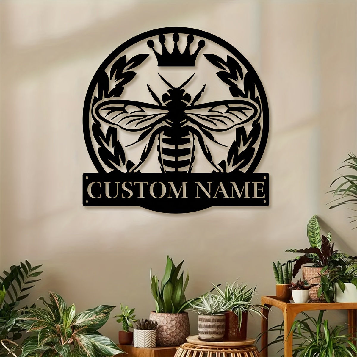 1ks Vlastné Bee Crown Wall Art, Personalizované mená Bee Crown Signs, Farmhouse Wall Decor, Metal Bee Crown Art, Vlastné názvy Wall Decor For ,