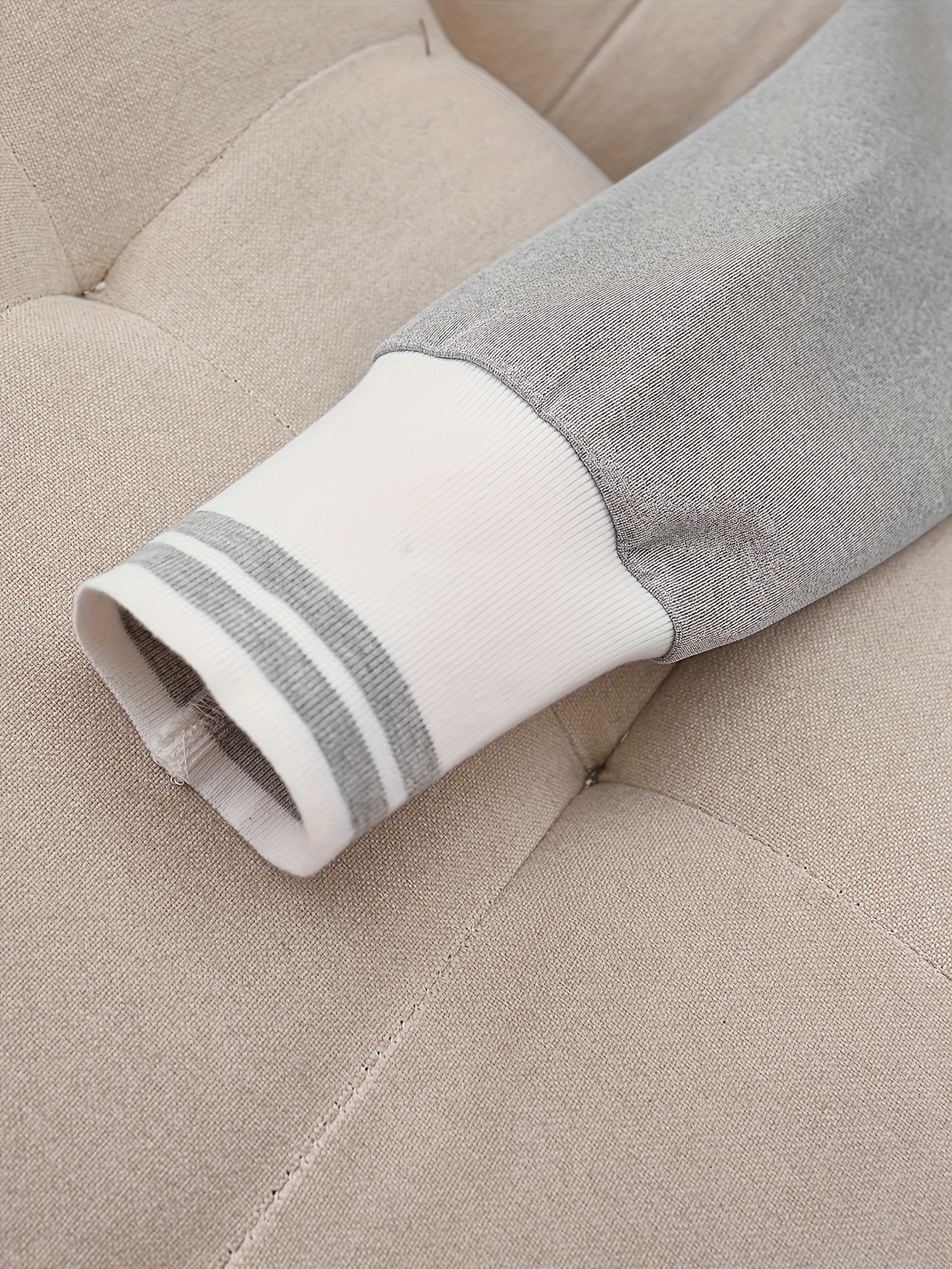 Targeted Development 2024 Fashionable and Elegant Solid Color Casual Street Striped Suit and Pants Set