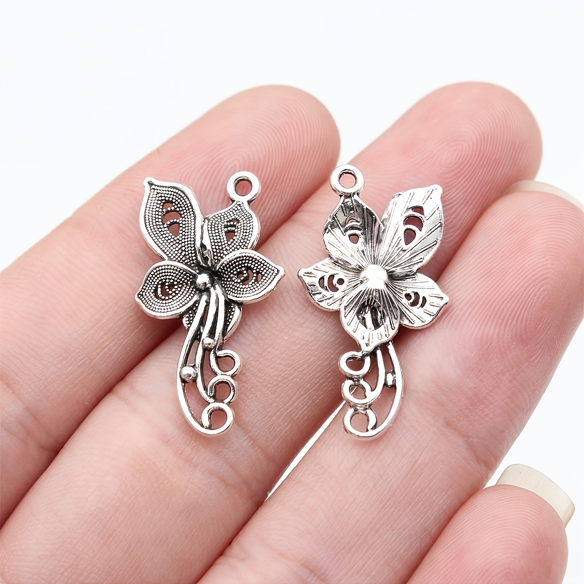 25pcs Charming Zinc Alloy Hollow Flower Earring Pendants