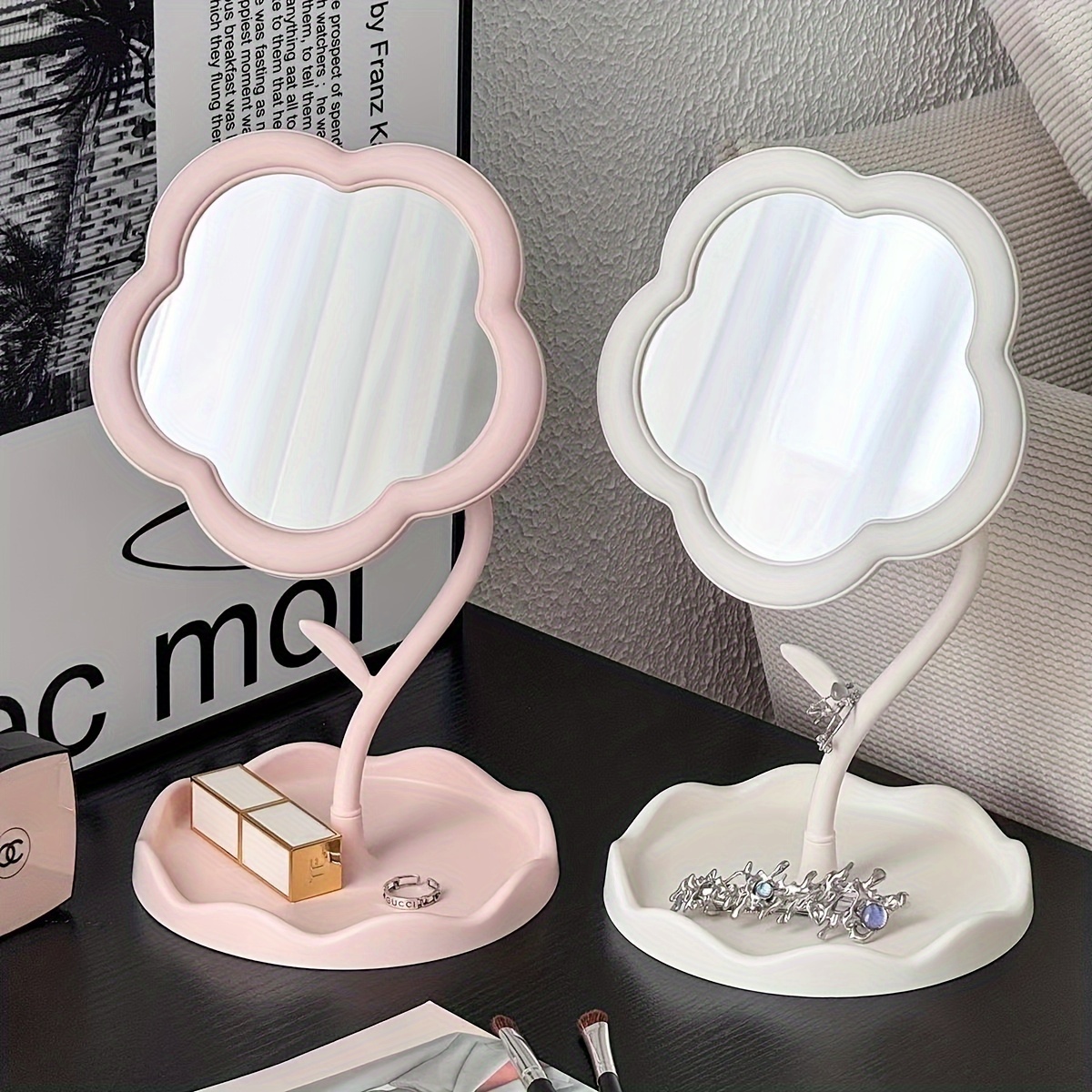 

[customer ] Adjustable Sunflower Vanity Mirror With Storage Tray - Multi-angle Desktop Makeup Mirror For Girls, Polished , No Battery Needed