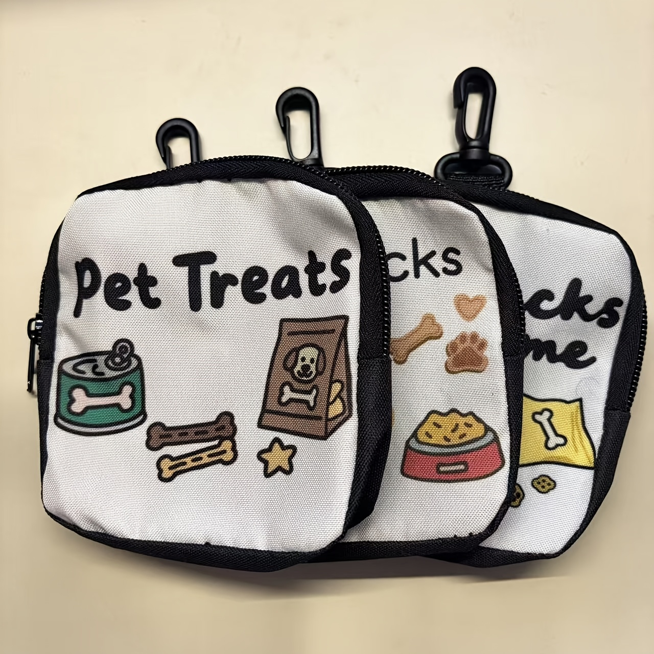 portable pet treat pouch zipper dog snack bag with clip for training and walking Product details 6