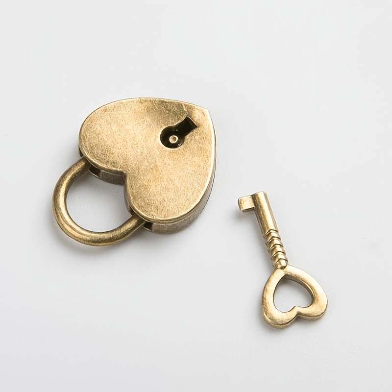 TEMU Mini cadenas de cœur de de luxe, dispositif de verrouillage multifonctionnel et pratique, pratique pour le rangement, convient aux armoires de