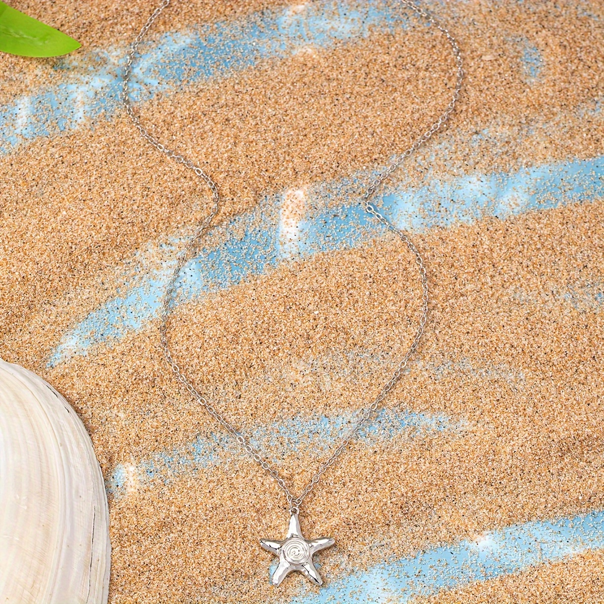 Starfish Pendant Necklace for Beach Vacation Style