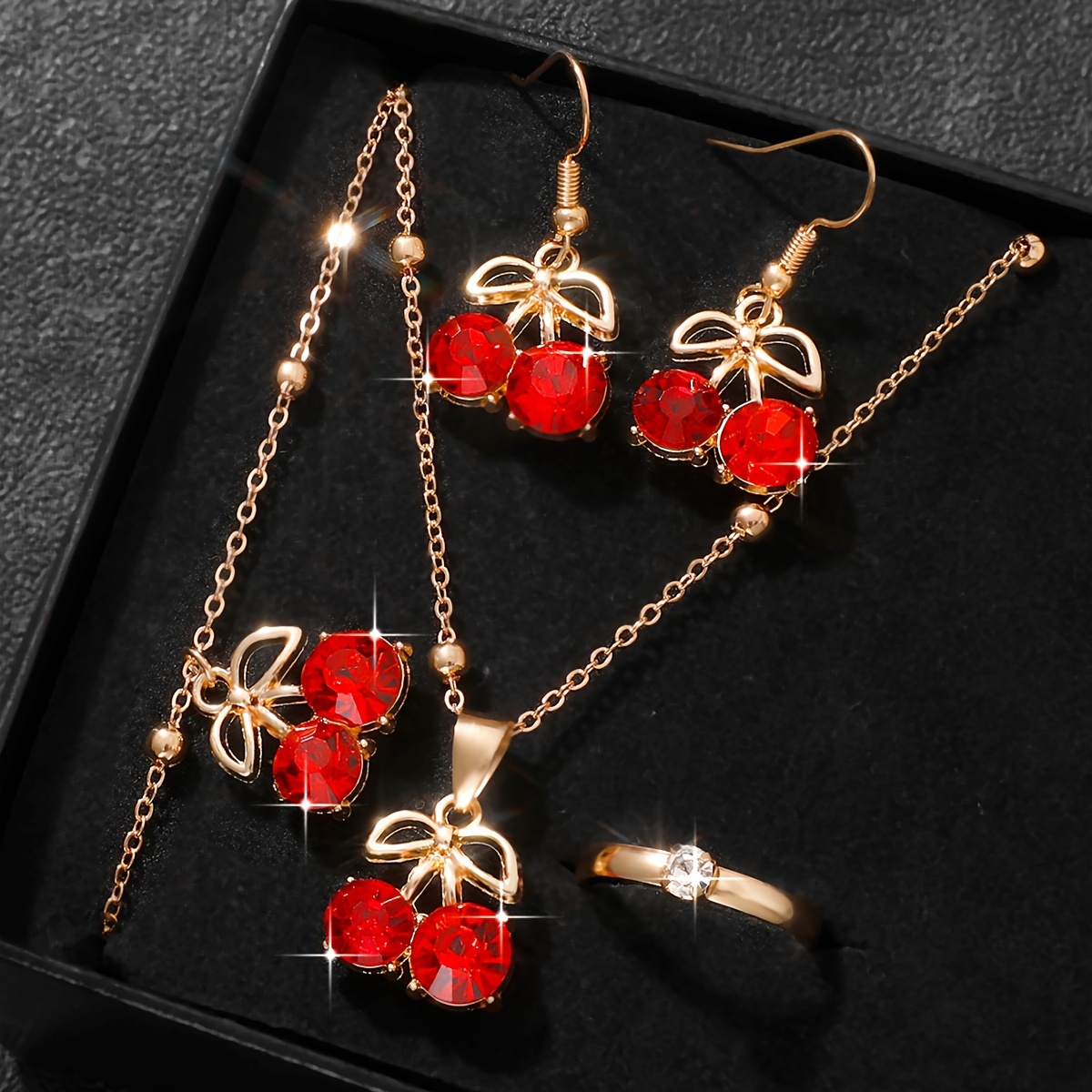 

5pcs/set Cute Cherry Pendant Alloy Jewelry Set, Elegant Minimalist Style, Perfect For Daily Wear Or Gift, Versatile For All Seasons