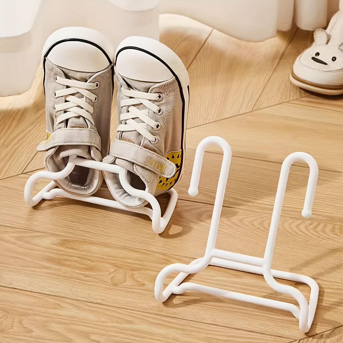 

2pcs Plastic Shoe Rack Hooks, Multifunctional 3d Shoe Organizer, Shoe Drying And Storage Rack, Dual-use Shoe Hangers, 6.69in Height, Space-saving Closet Organizer