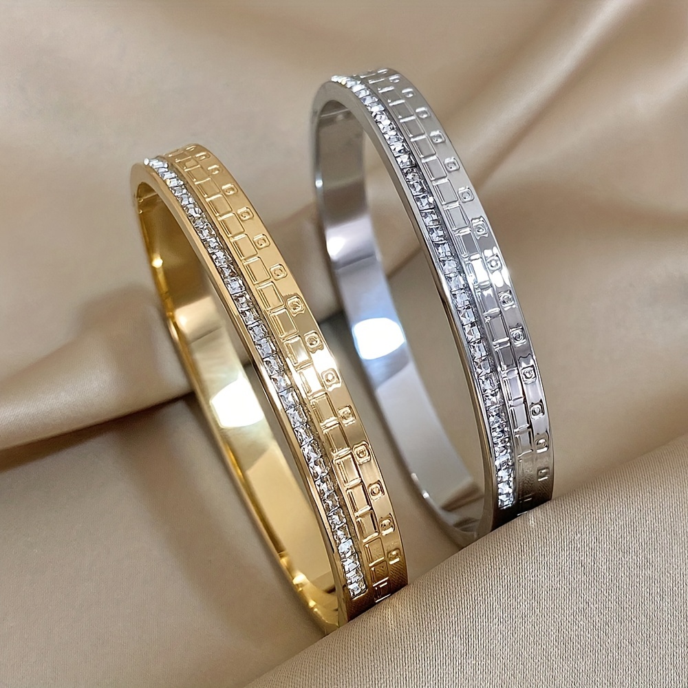 

1pc18k Gold-plated Stainless Steel Bracelet Inlaid With Zircon As A Luxurious Gift For Family, Loved Ones, And Friends