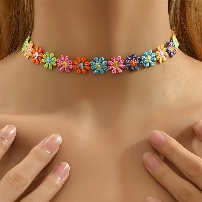 TEMU Pastoral Fresh Dopamine Colorful Daisy Flower Women's Choker Necklace, Suitable For Daily Wear And Vacation, Random Matching