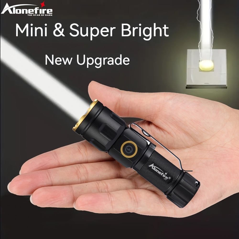 

Mini Lampe de Poche Alonefire X77 - LED Blanche Super Lumineuse, Longue Portée, Rechargeable par USB Type-C avec Clip pour Utilisation Extérieure & Intérieure, Batterie 16340 Incluse