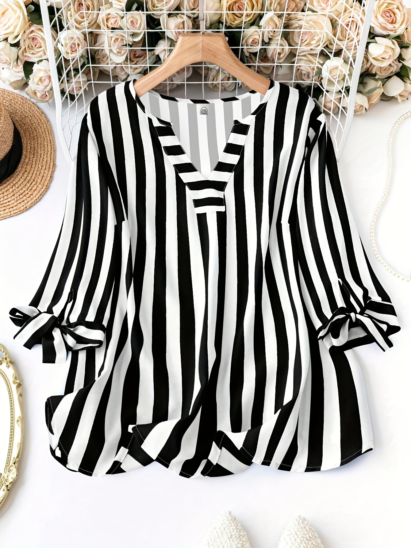 Women'S Sleeveless Striped Blouse with Ruffle Detail - Light Blue and White, V-Neck, Knotted Design, Perfect for Spring/Summer, Casual Attire, Casual Attire|Striped Pattern|Knotted Detail