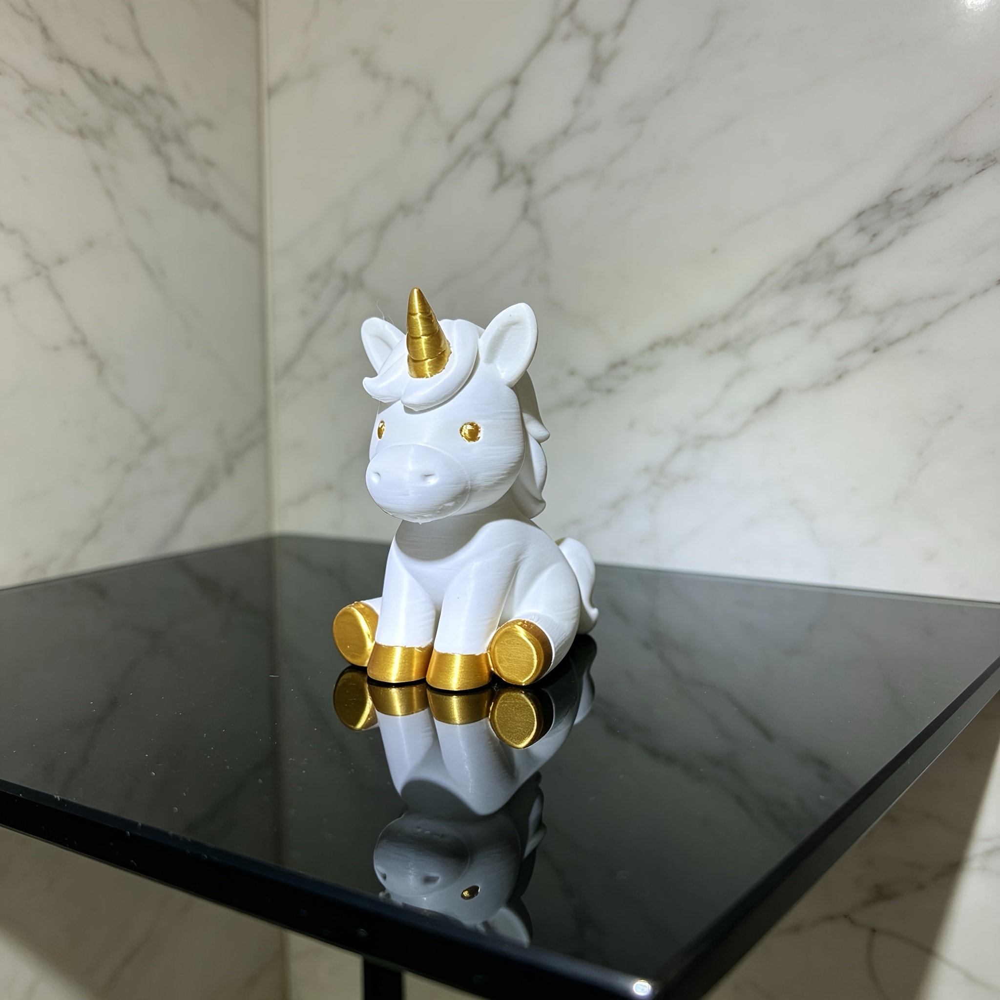 TEMU Ornement Statue Licorne Dorée, Idéal pour la Décoration Intérieure, Design Facile et Esthétique, de Licorne Mignonne, Peut Être Utilisé pour la