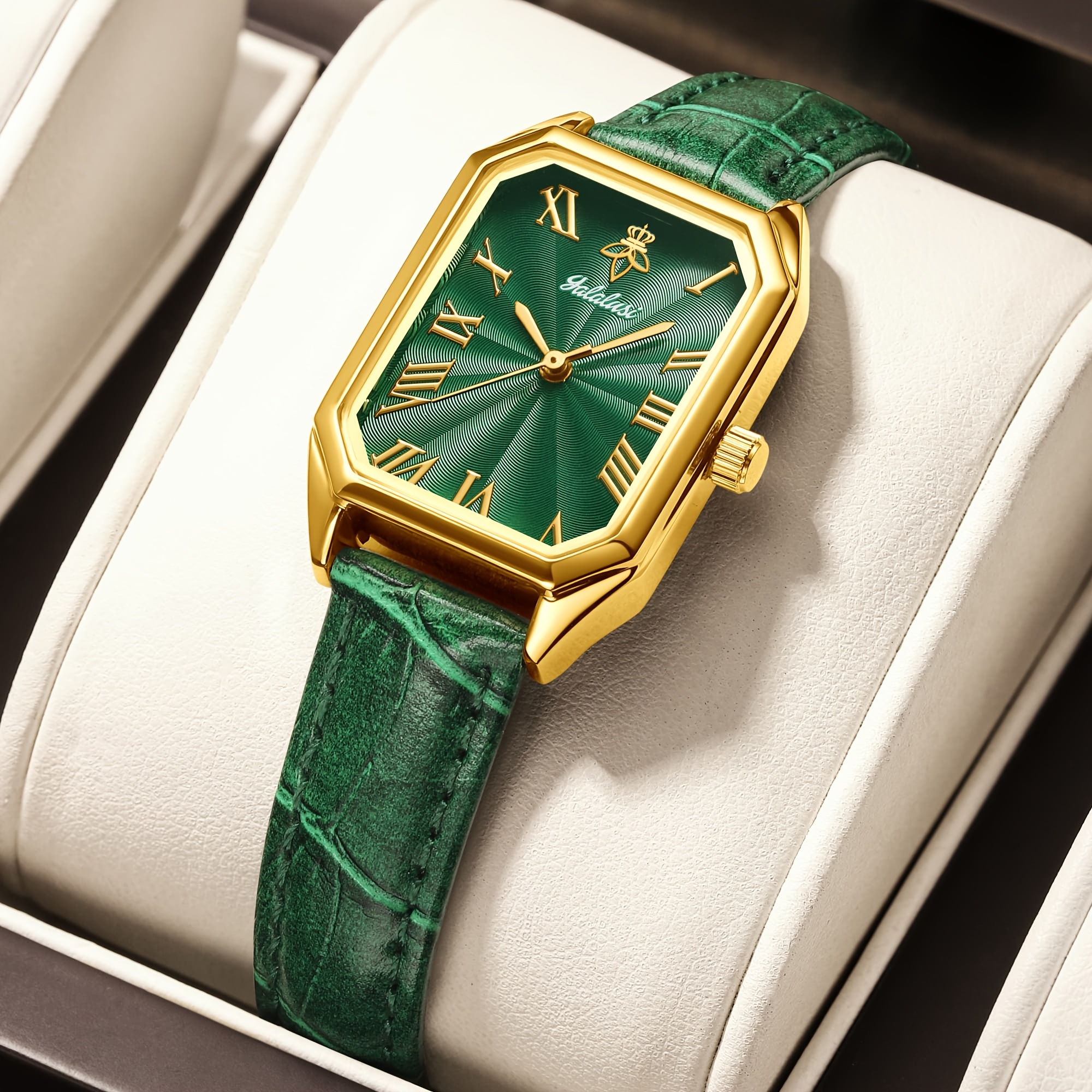 Women's Exquisite Quartz Watch with Textured Dial, Chic Design