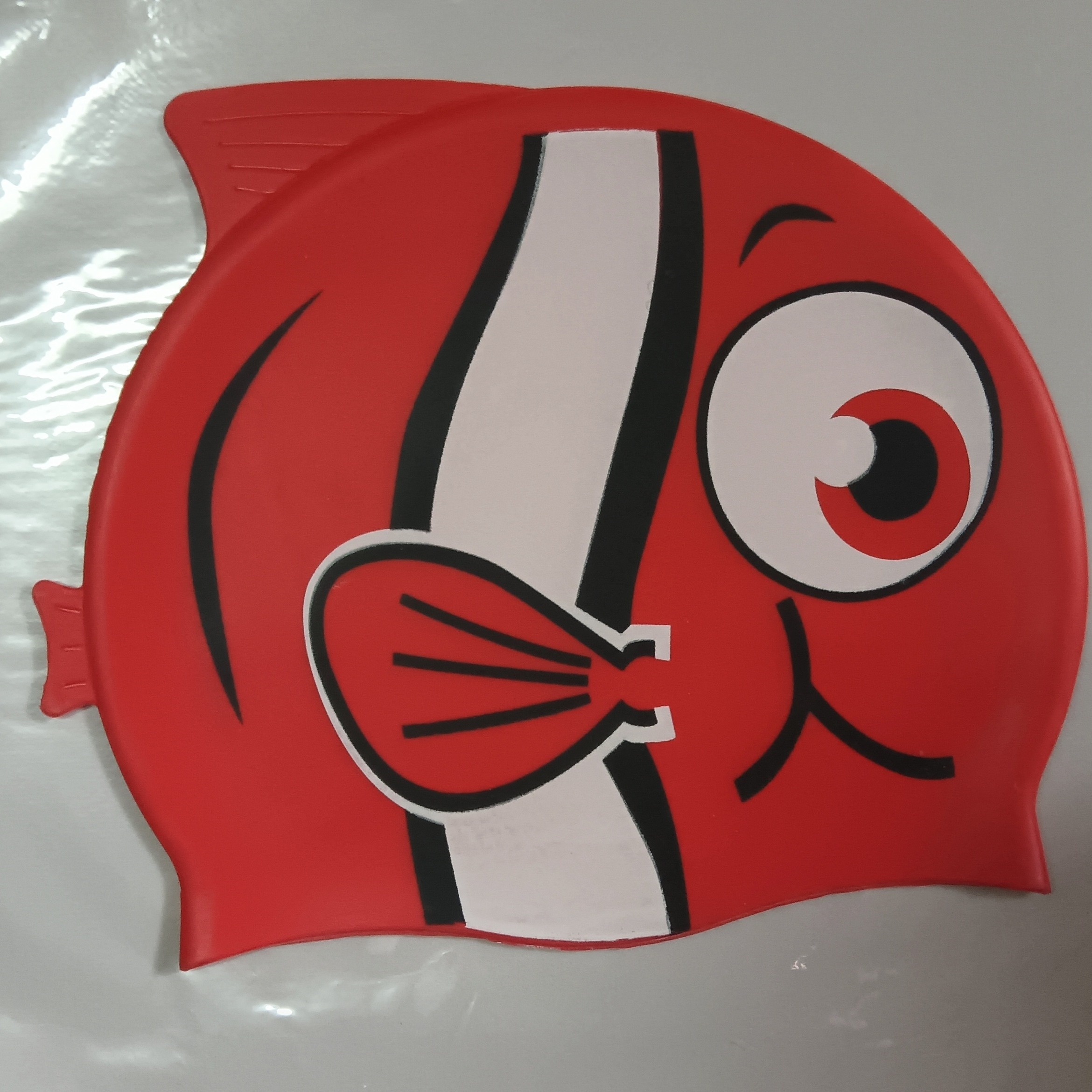 TEMU Silicone Swim Cap, Unisex Design, Cute Fish-shaped Waterproof Swim Cap For Kids.