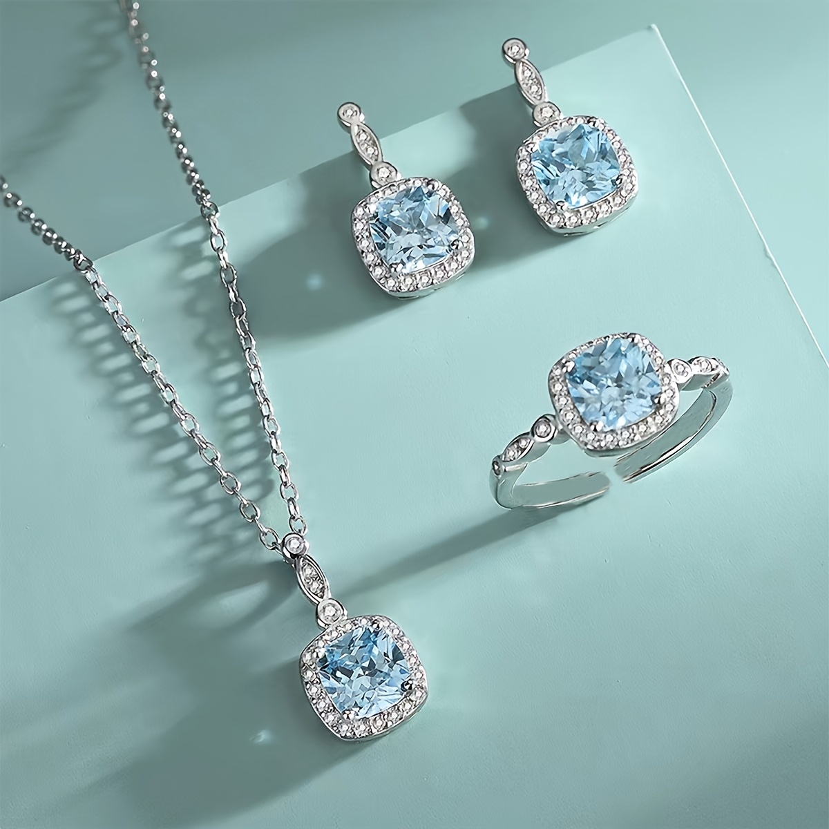 TEMU Ensemble de 3 pièces de collier, boucles d'oreilles et bagues de luxe avec strass, parfait pour les ensembles de banquet et les accessoires de