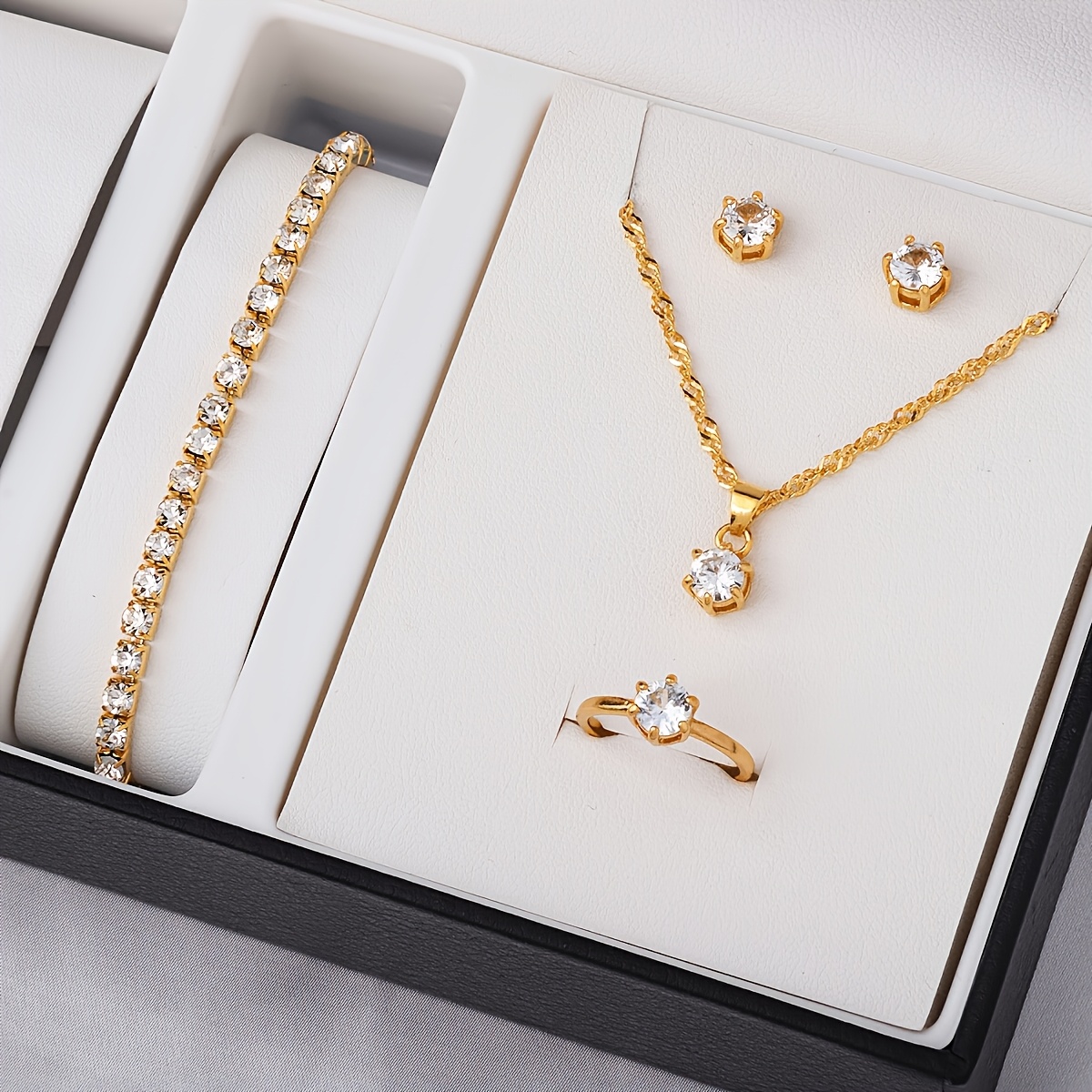 TEMU 5pcs Luxurious Women's Jewelry Set, Including Bracelet, Necklace, Earrings, And Ring, Shiny , Made Of Durable Material, Very Suitable For