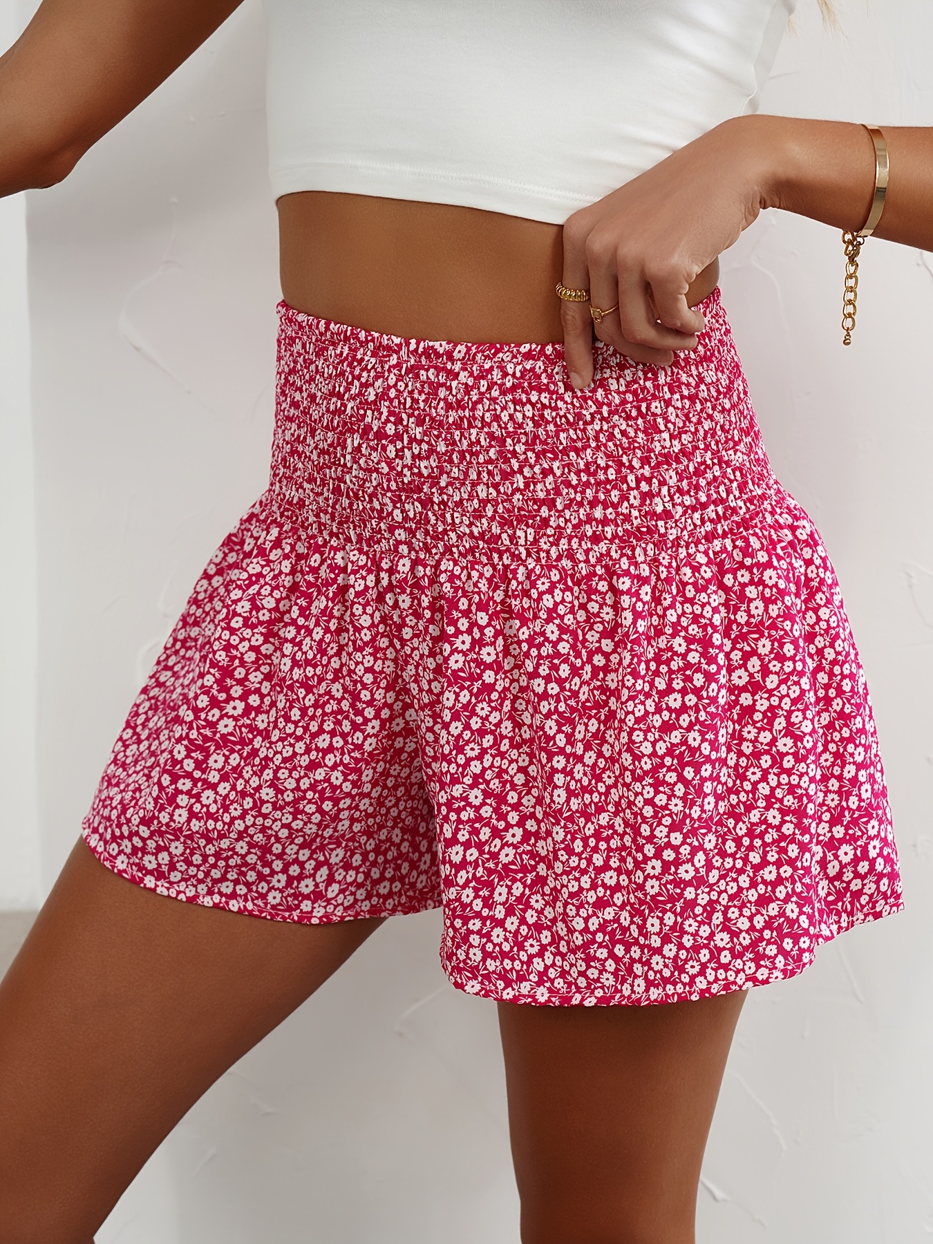 Women's High-Waisted Floral Print Shorts - Black & White Ditsy Pattern, Ruffled Hem, Stretchy & Comfortable Summer Fashion, Hand Wash Only, High Waisted Shorts