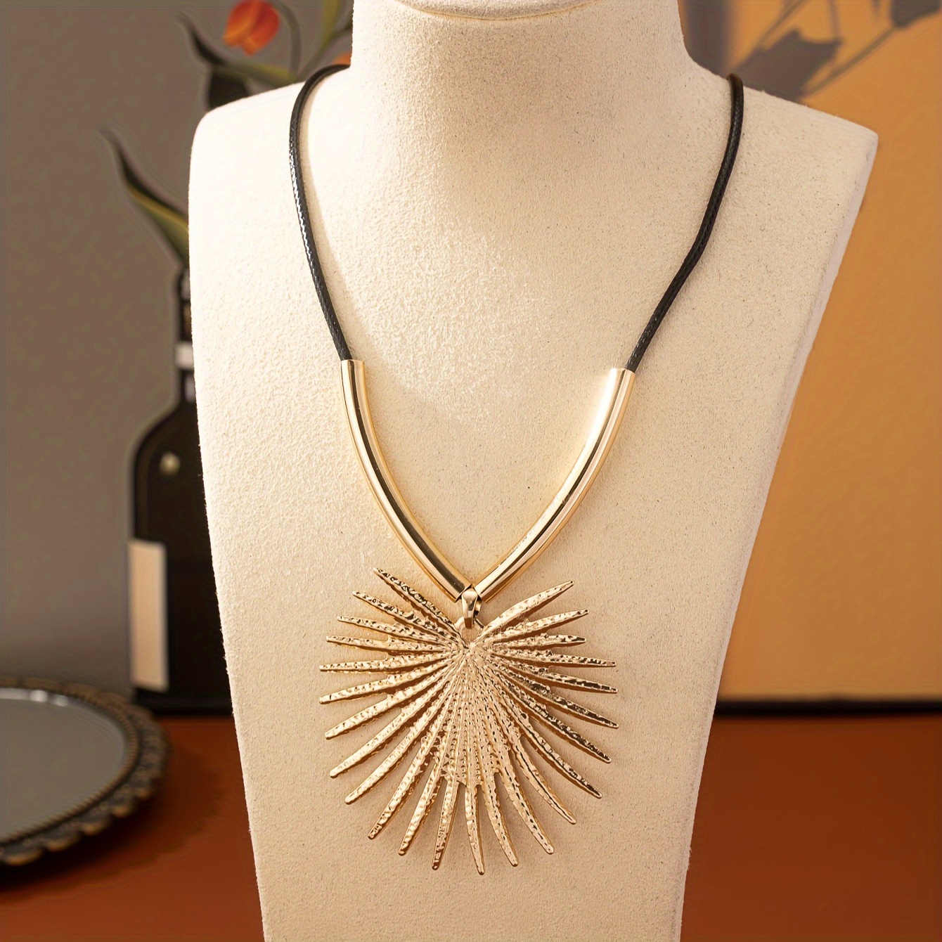 

1pc Collier Pendentif Géométrique , Construction en Ferroalliage, Design , Bijoux de Mode Déclaratifs