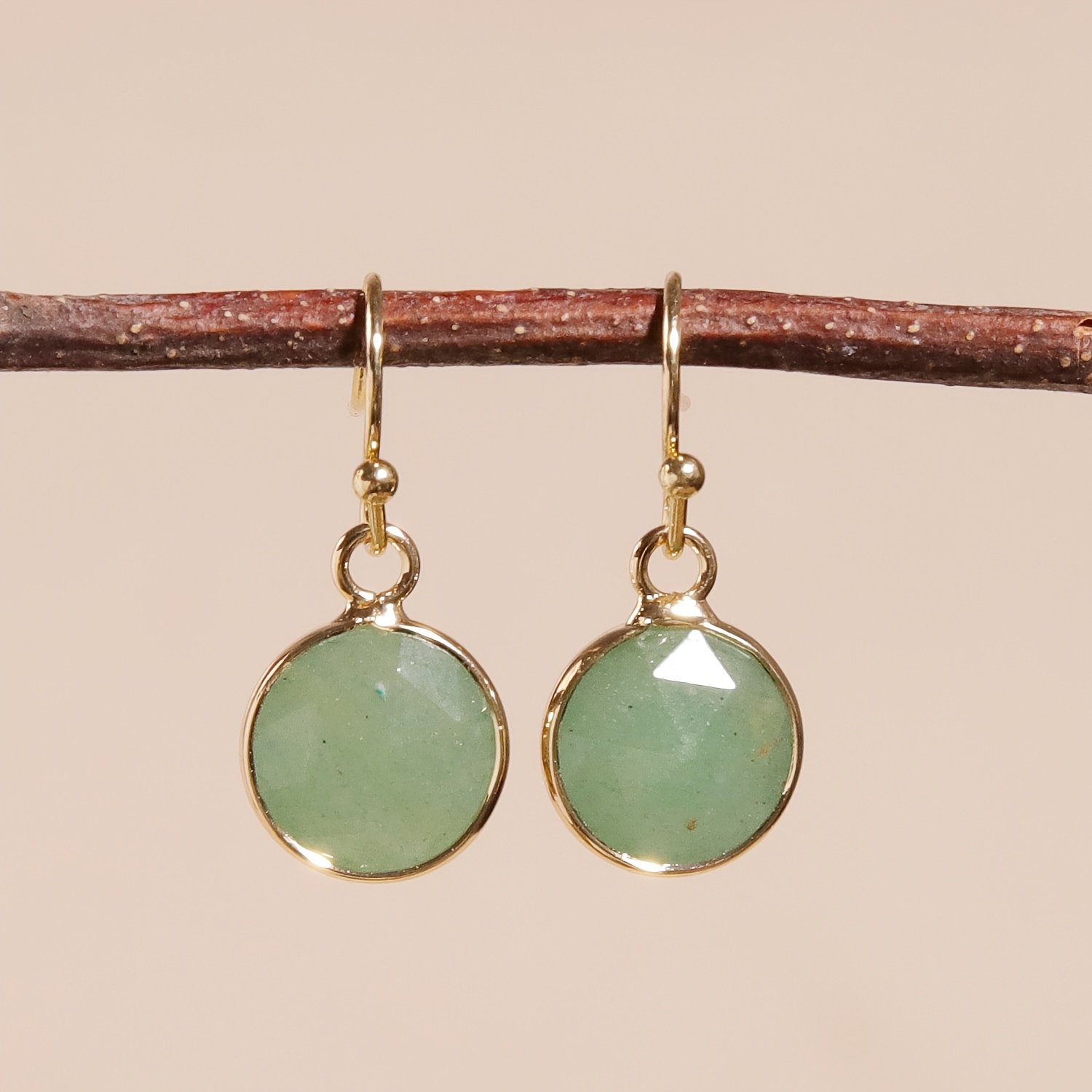 TEMU Pendientes colgantes pequeños de piedra natural, gancho para en tono dorado, diseño elegante boho vintage, estilo minimalista, de cobre,