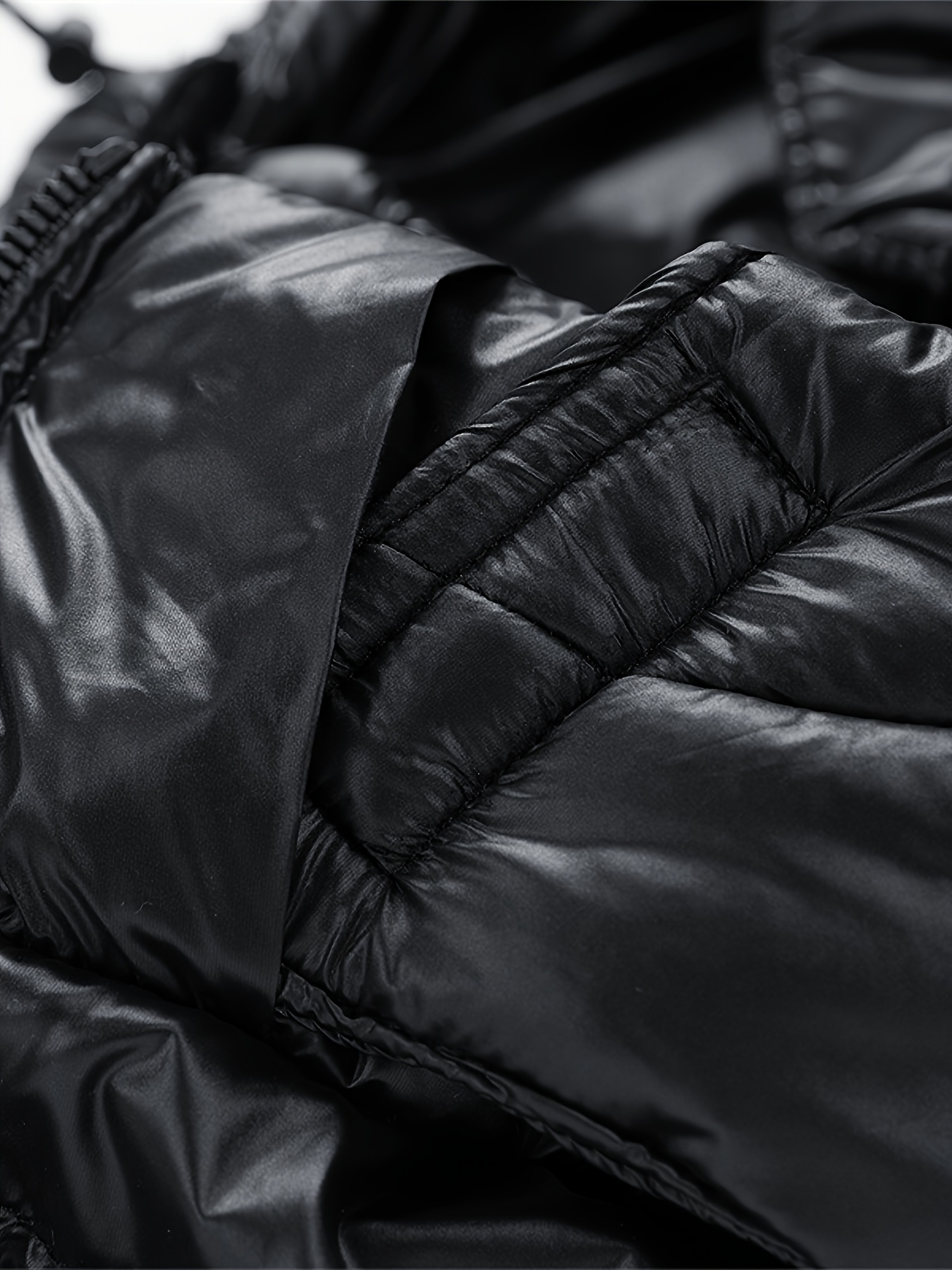 Men's High-End Black Golden Padded Jacket